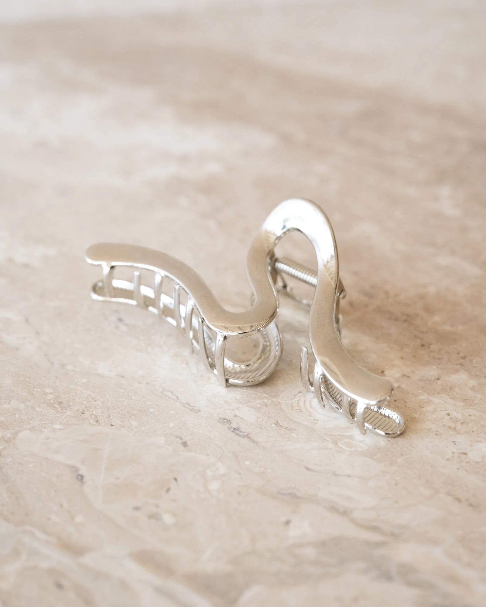 Chrome Clip Silver - Image 4