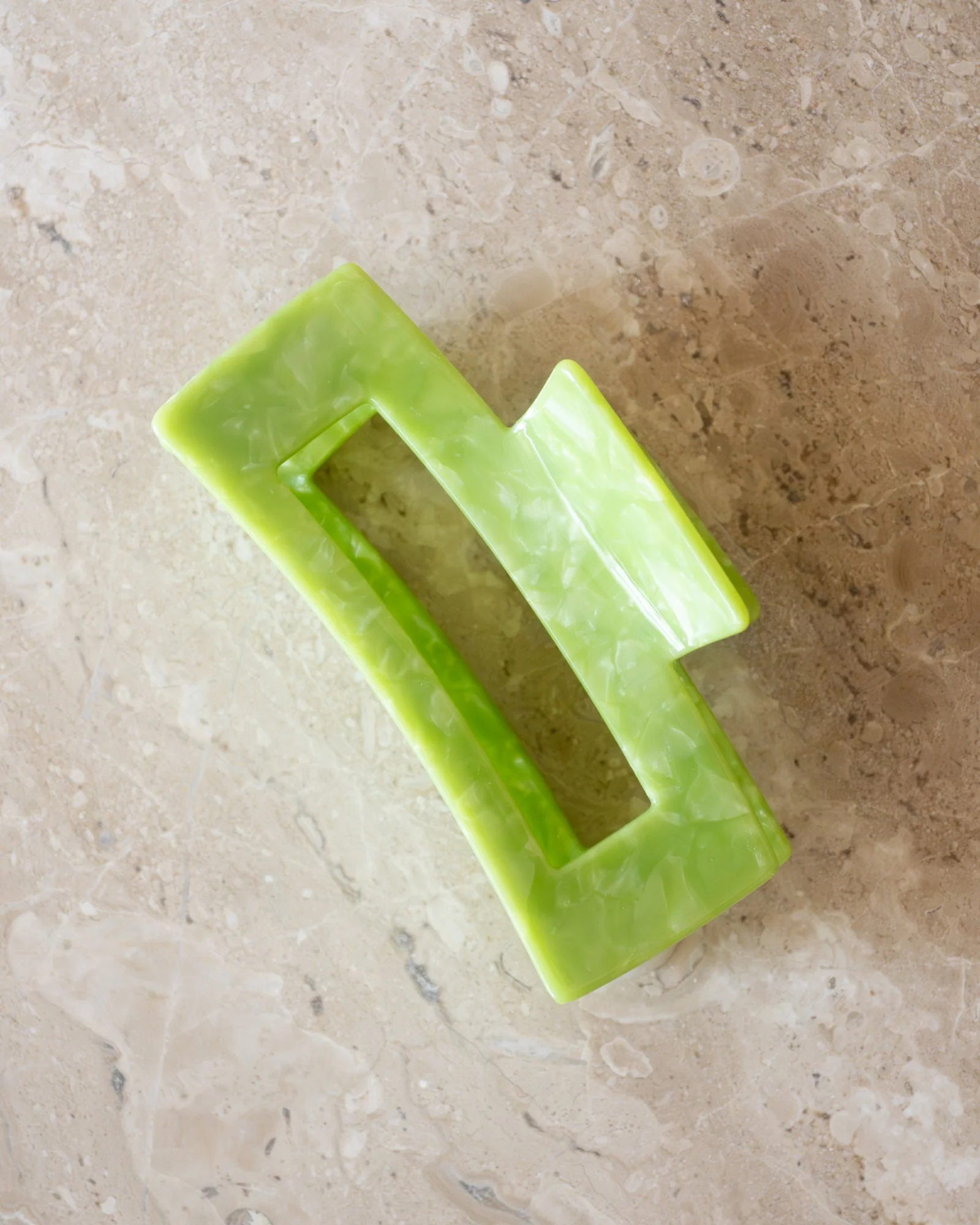 Claw Clip Shimmer Green - Image 2