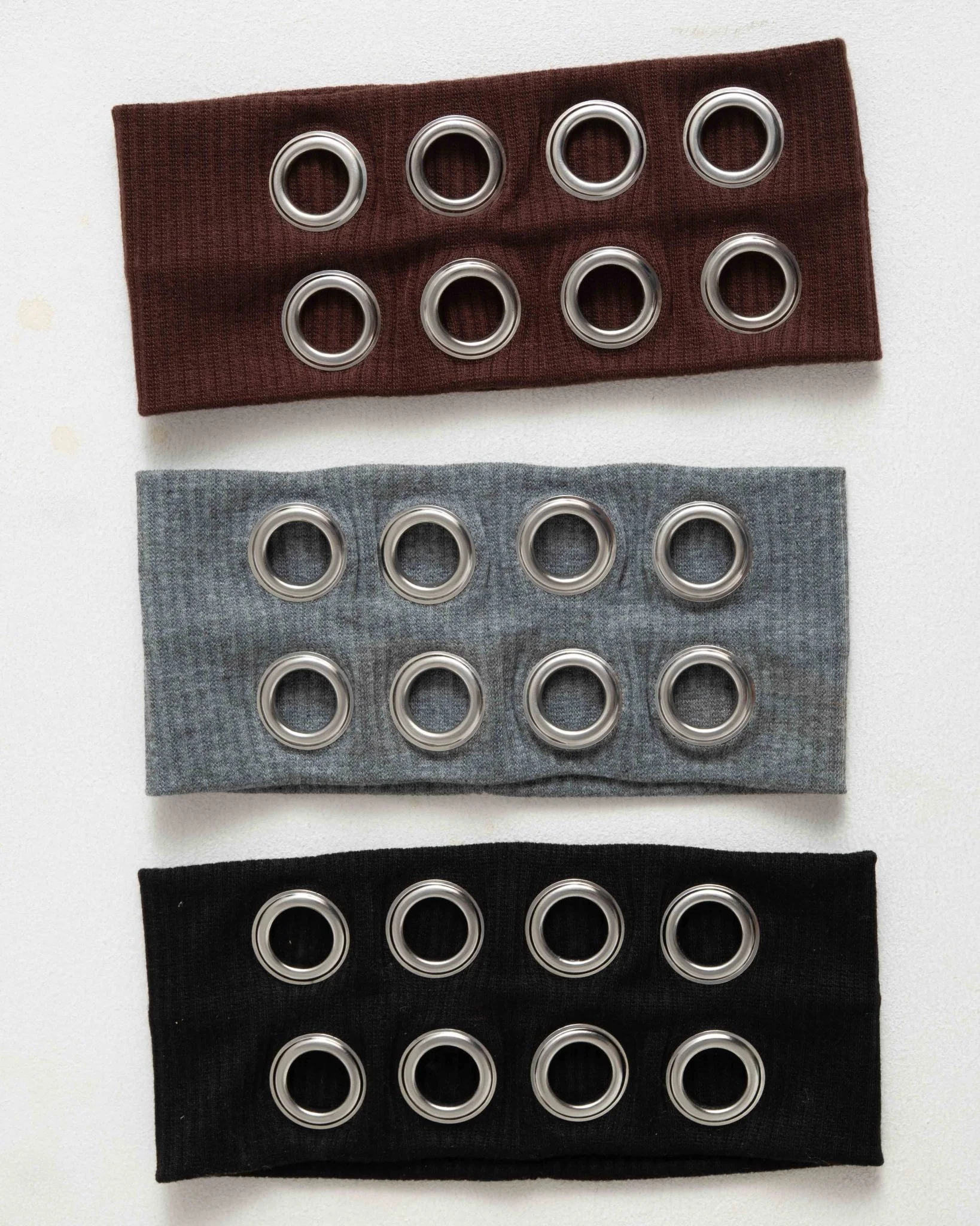 Eyelet Headband Grey - Image 3