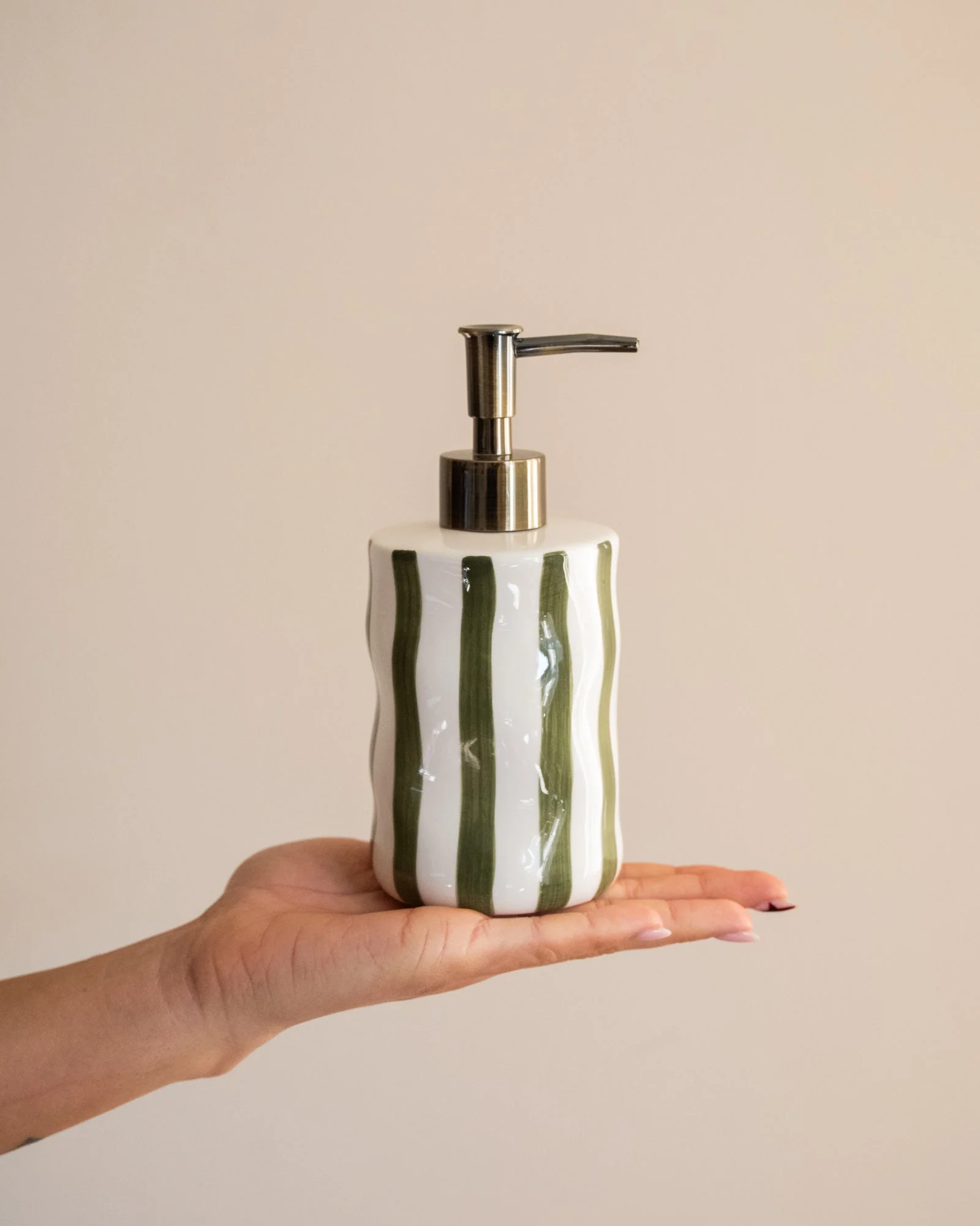 Soap Dispenser Corfu Green - Image 3