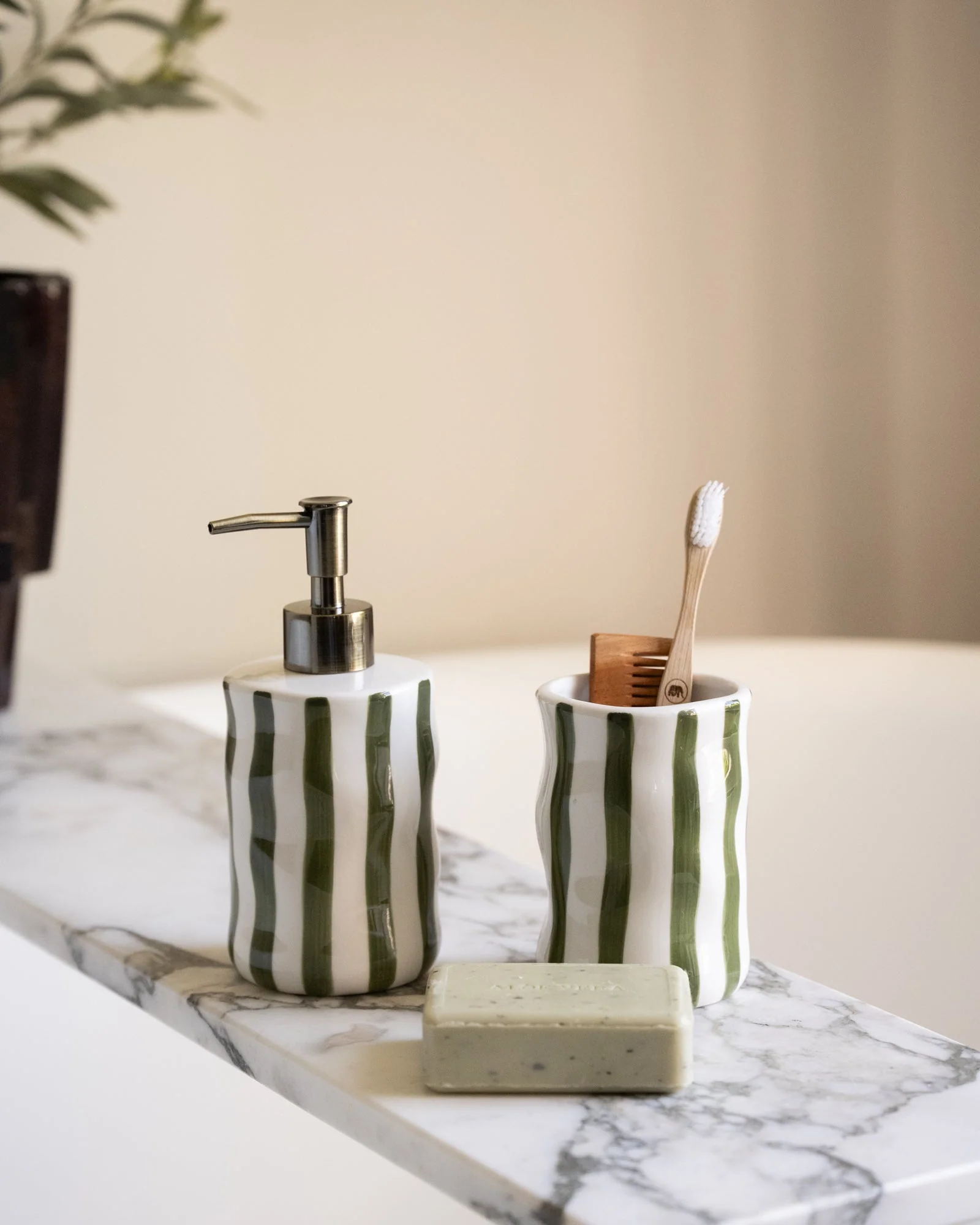 Toothbrush Holder Corfu Green - Image 2