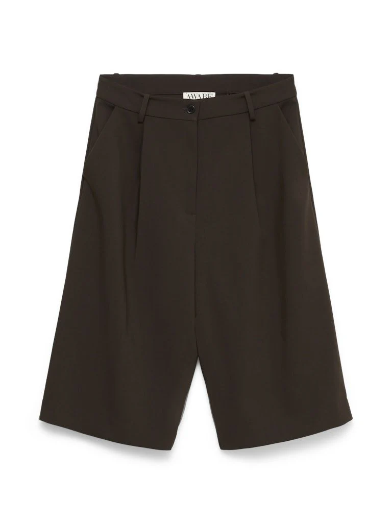 Vannah Knee Shorts Bruin - Image 6