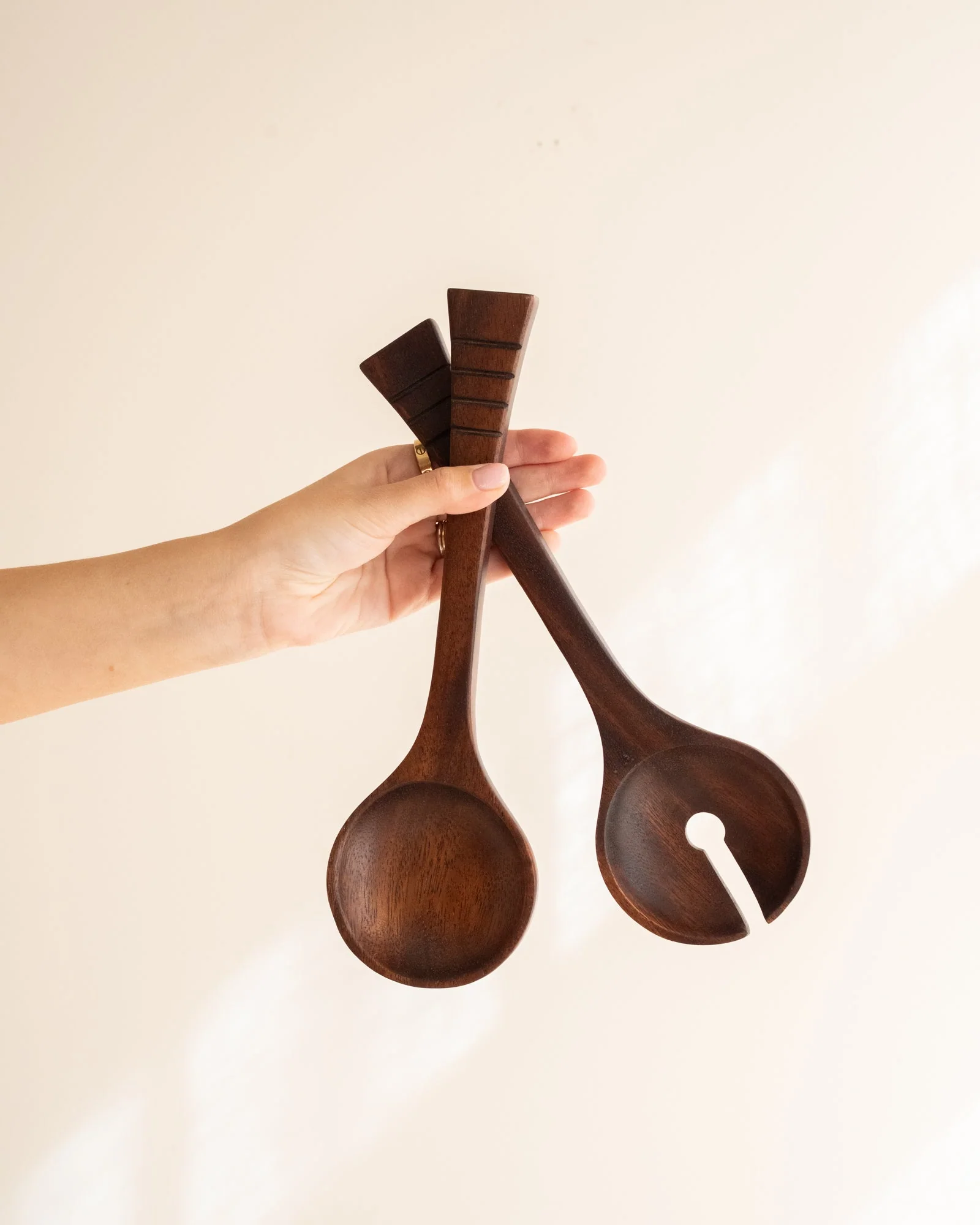 Salad Server Acacia Dark Brown - Image 2