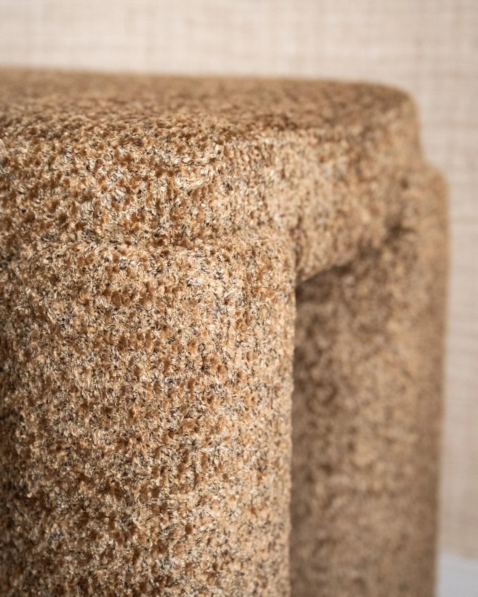 Bench Loma Mustard - Image 5