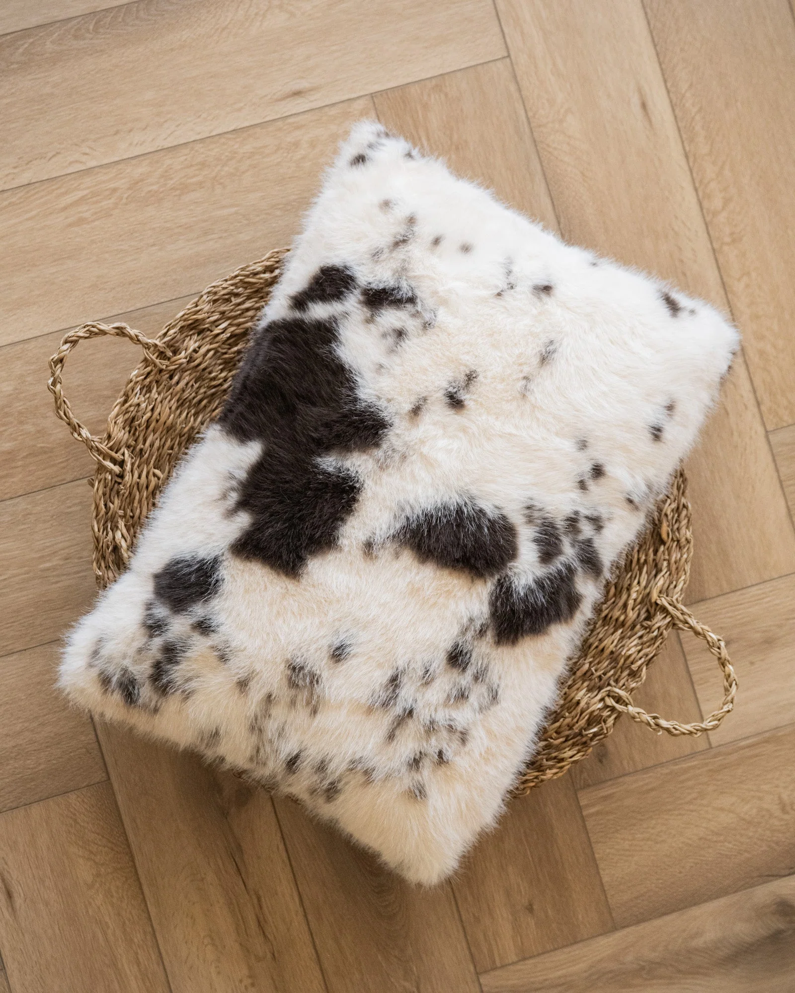 Cushion Doodly Furry Cowy