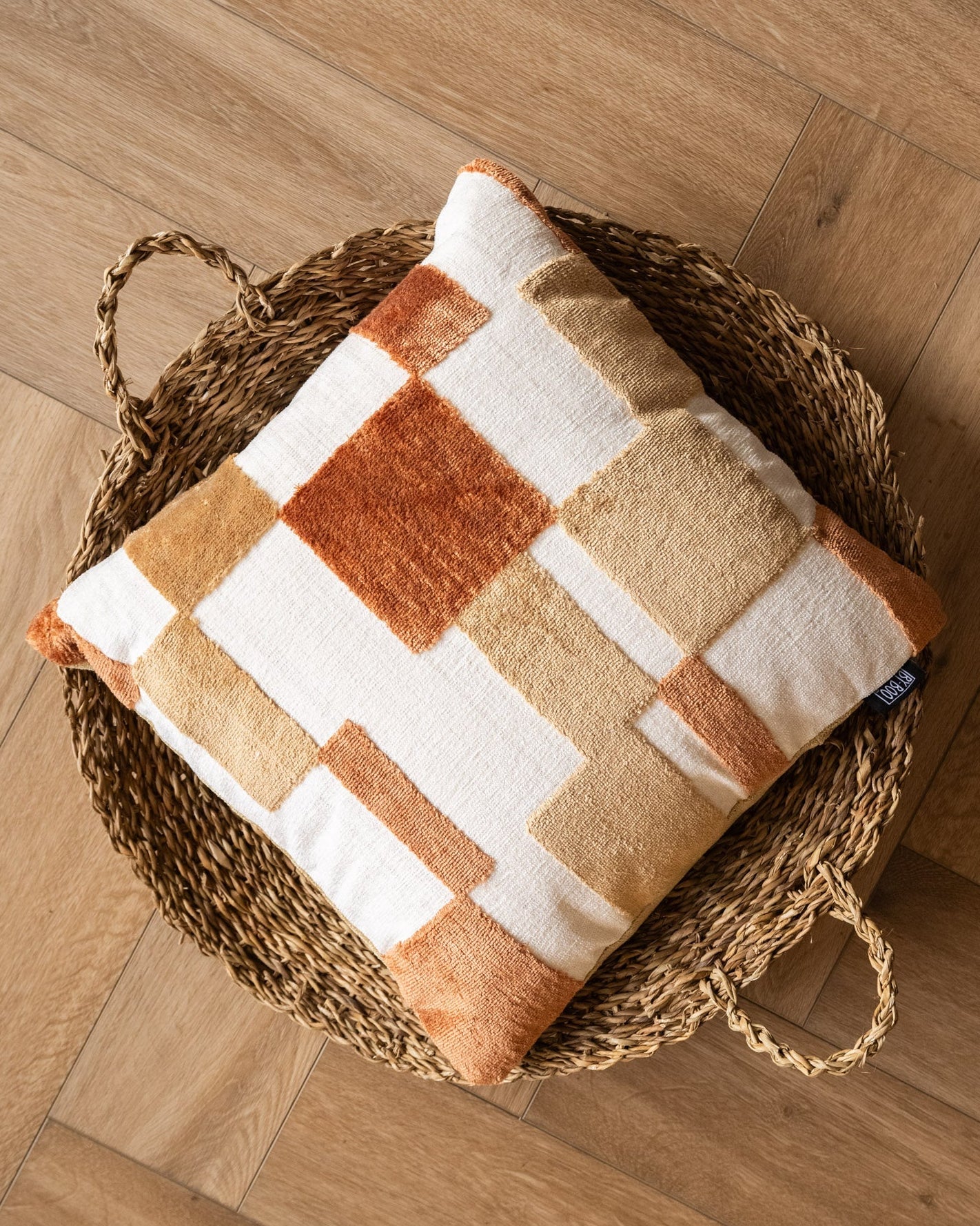 Cushion Cubba