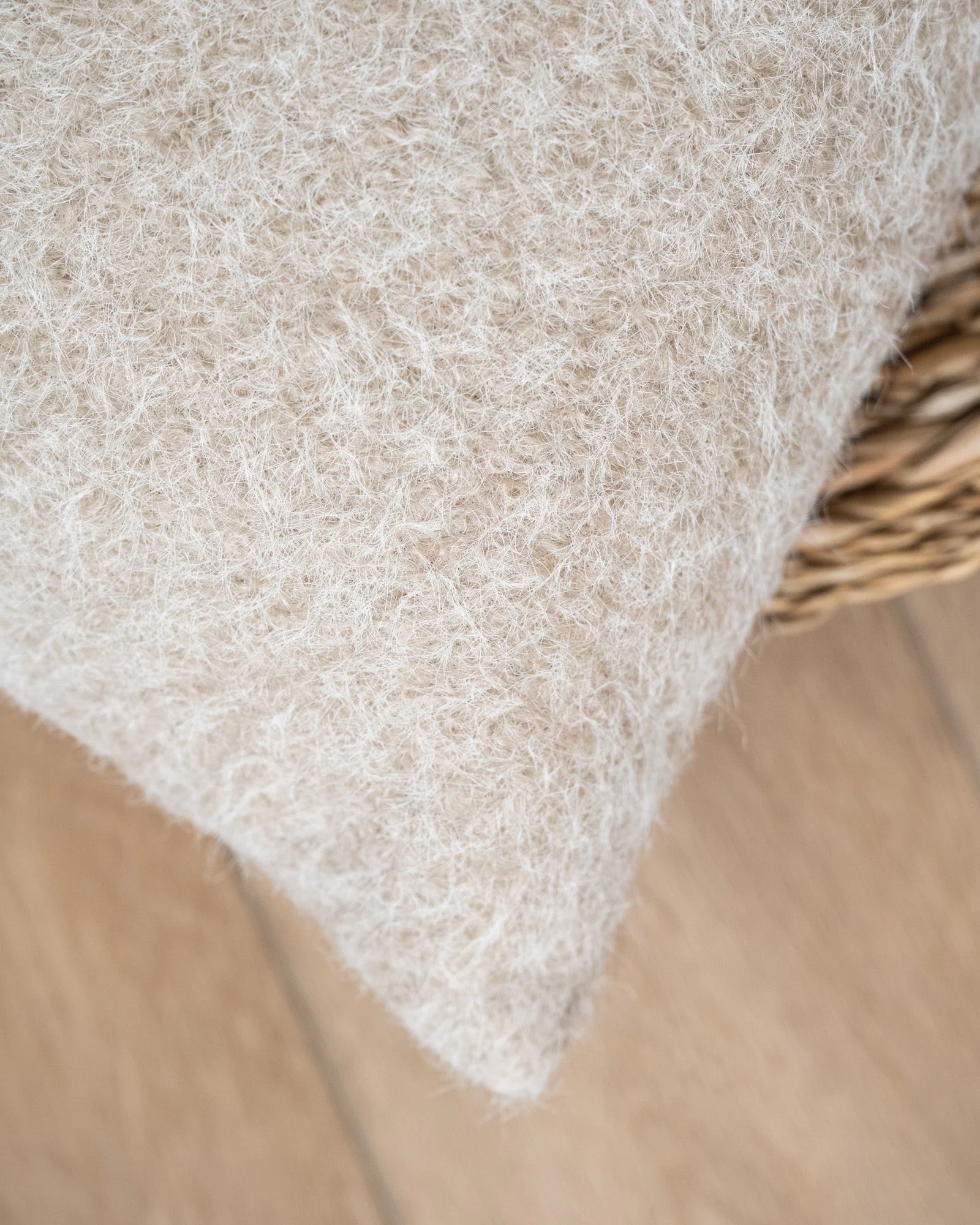 Cushion Kello Taupe - Image 3