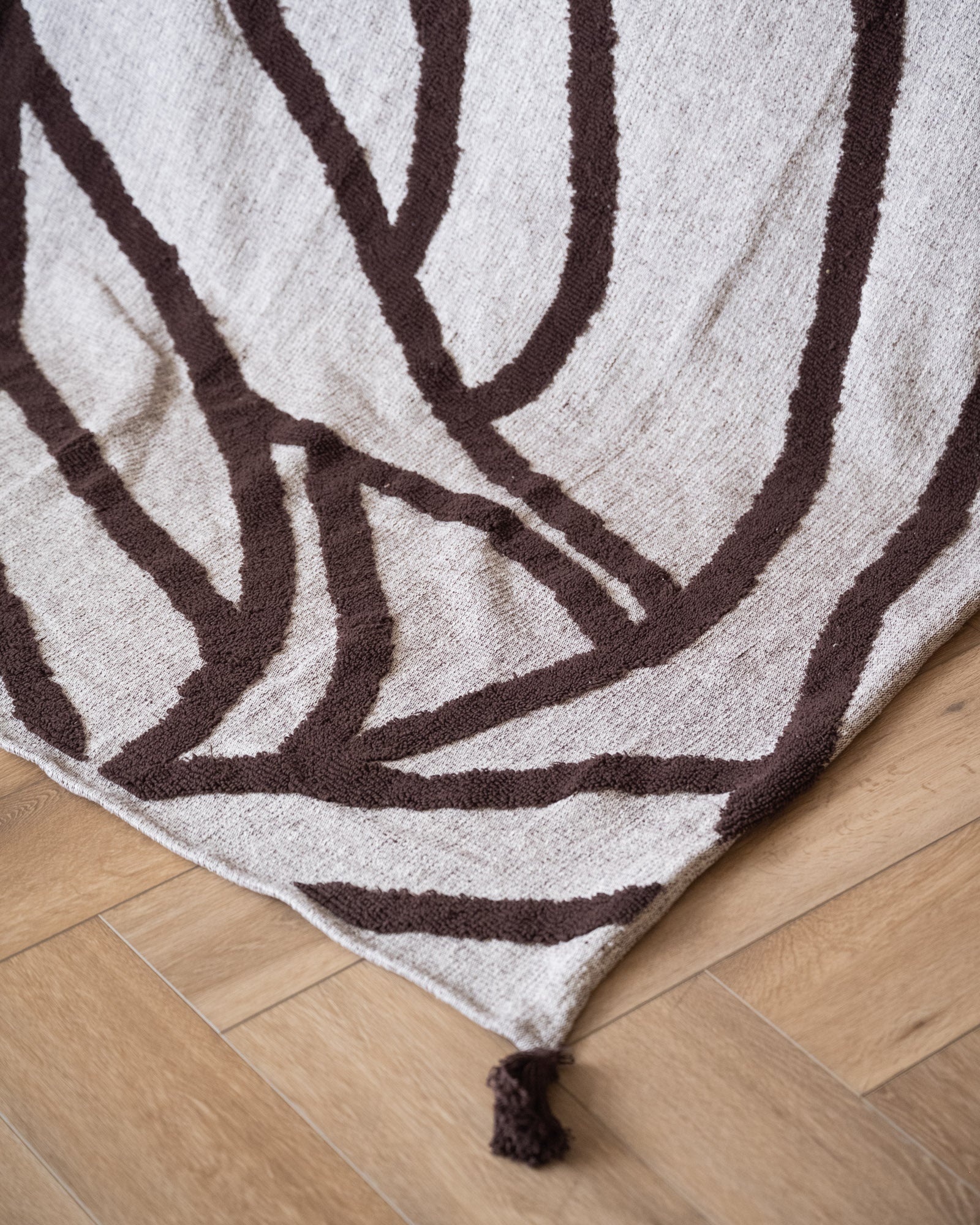Plaid Majana Brown - Image 4