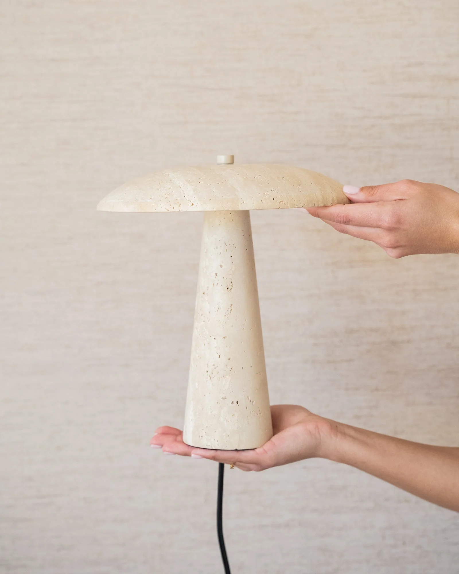Table Lamp Trave Travertine - Image 6