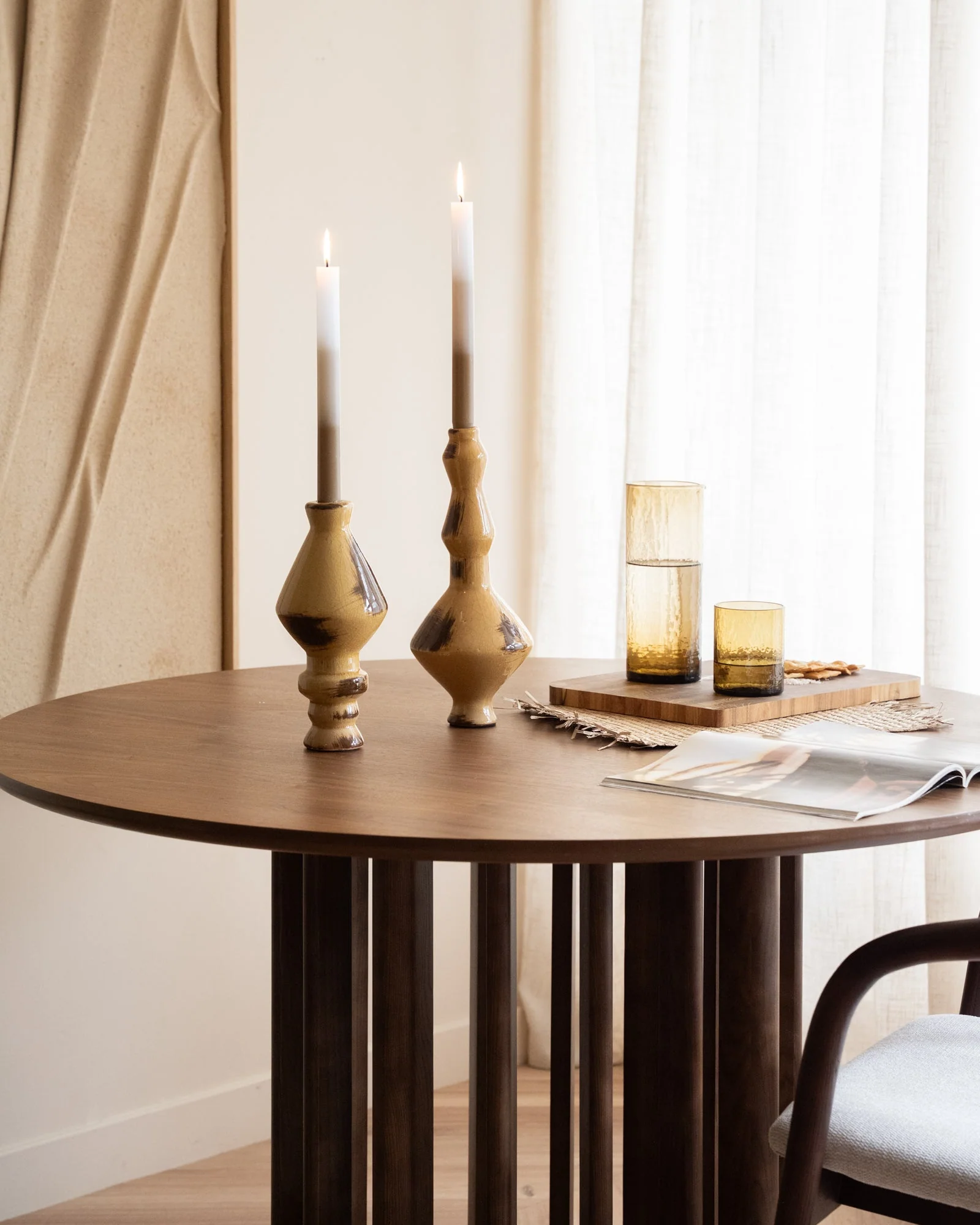 Kandelaar Ceramic Obelisk Honey Brown
