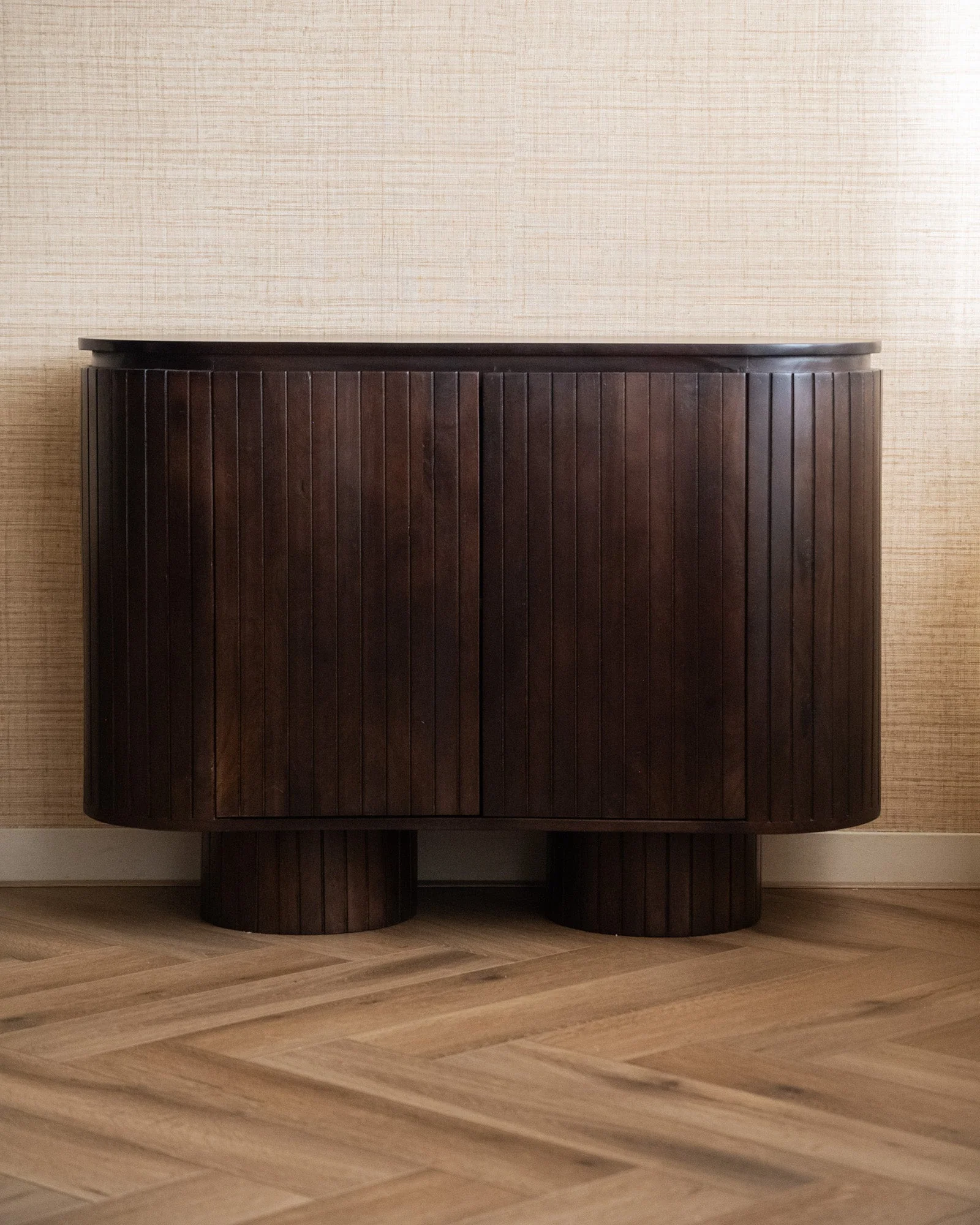 Dutchbone Cabinet Kenji Dark Brown - Image 2