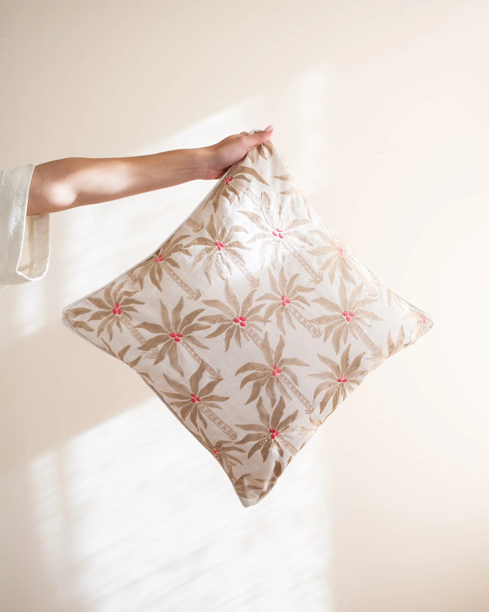 Cushion Zenna Palm Trees - Image 8