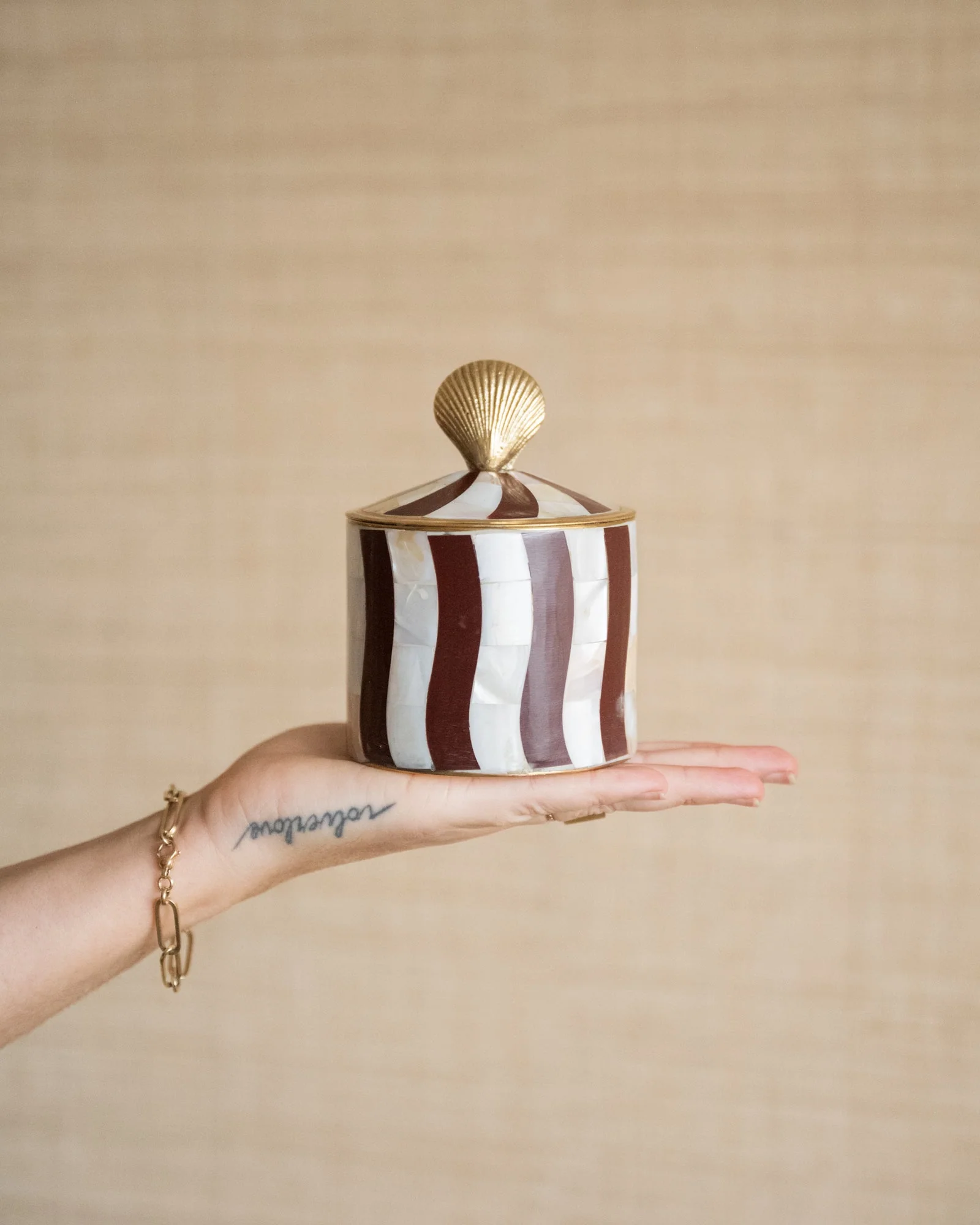 Handmade Circus Box Abby Burgundy - Image 4