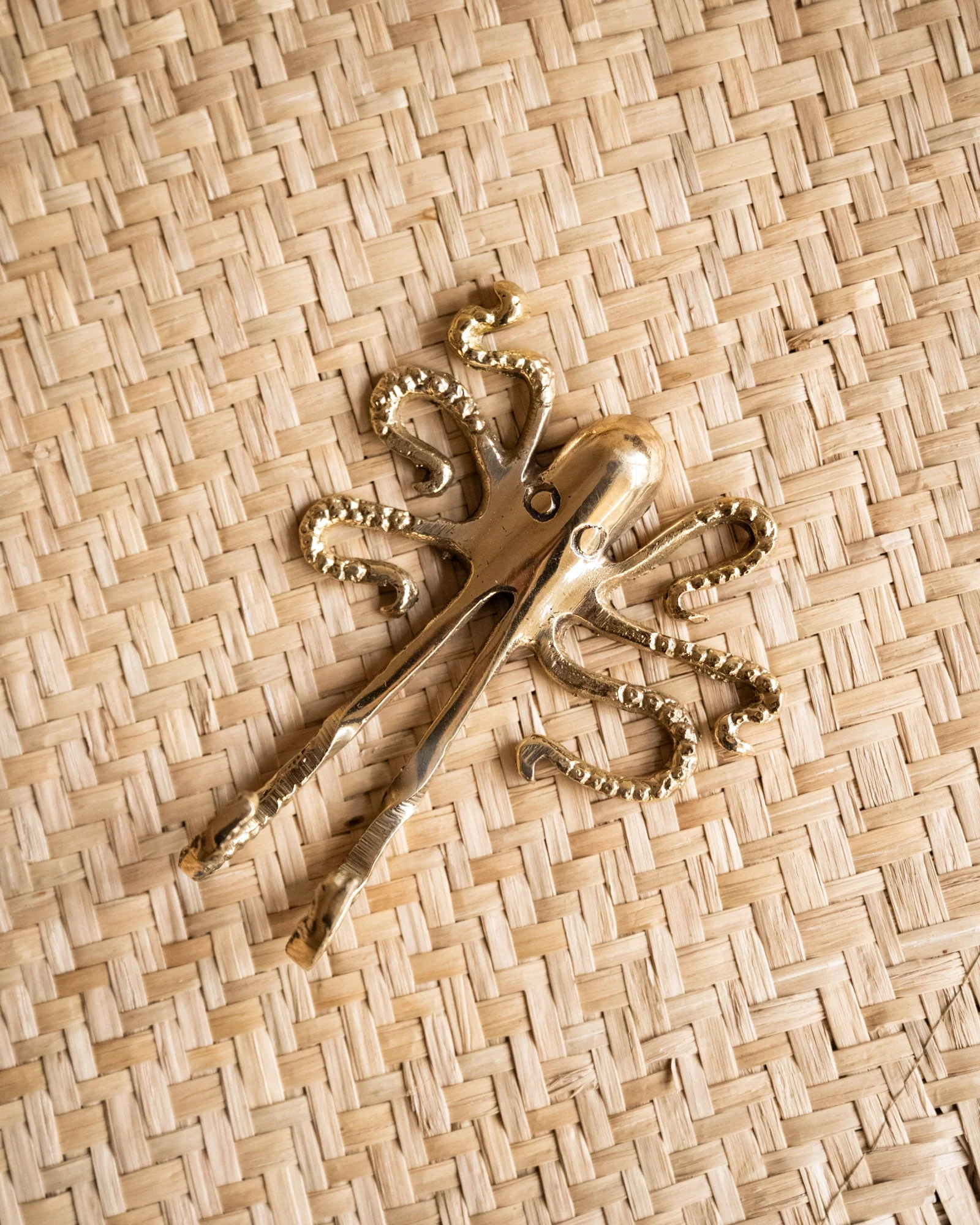 Ella Octopus Hook Gold - Image 3