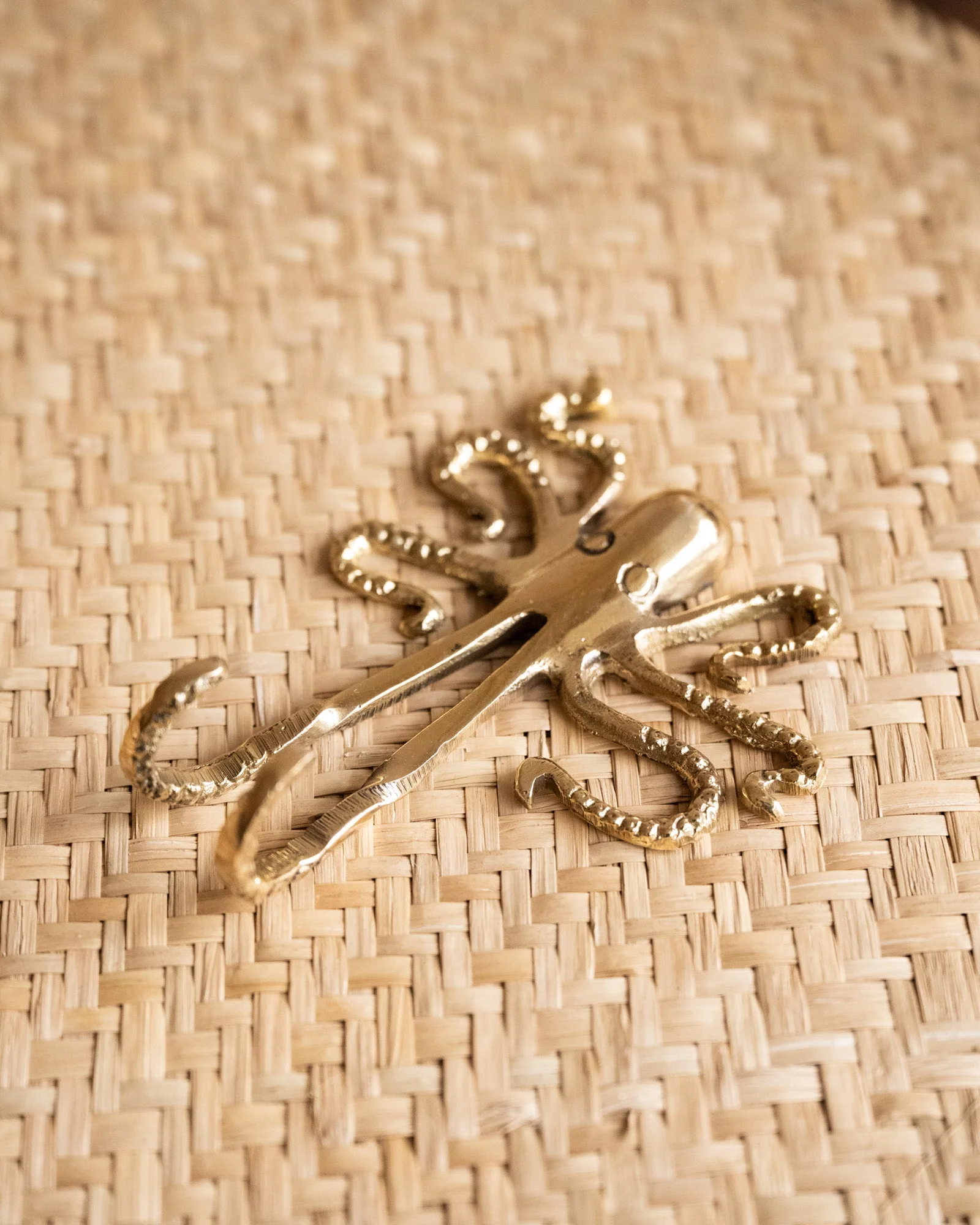 Ella Octopus Hook Gold - Image 4