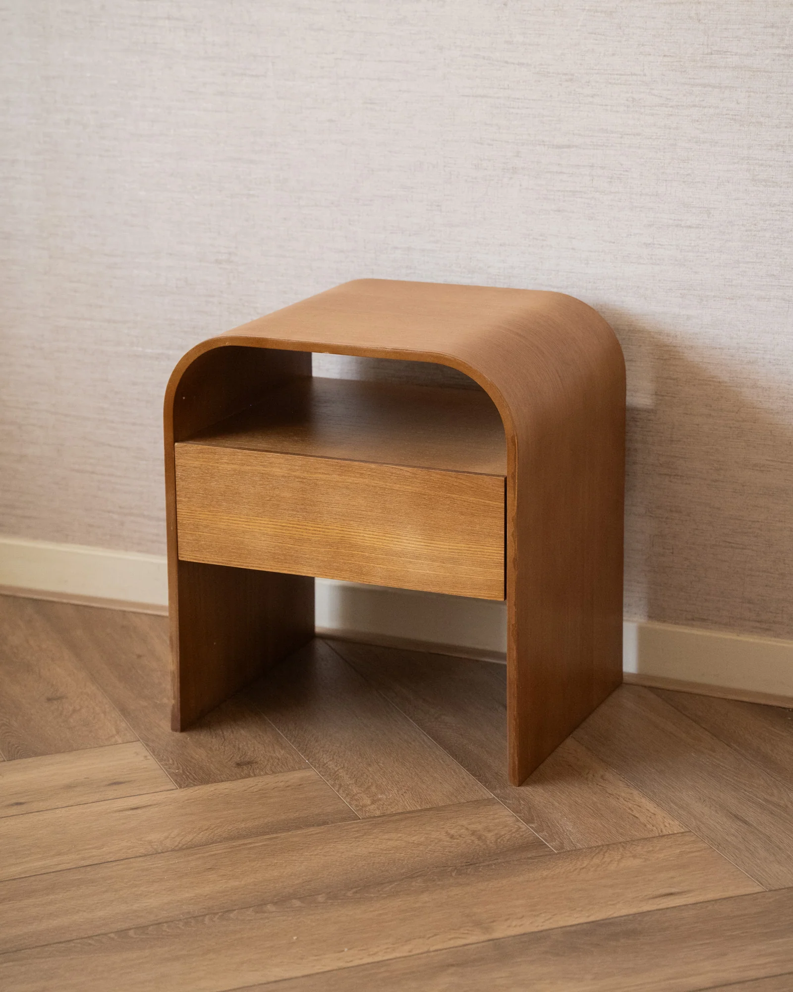 Nightstand / Bijzettafel Momo