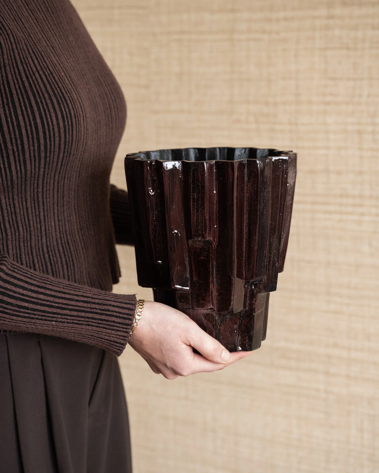 Planter Drava Burgundy - Image 3