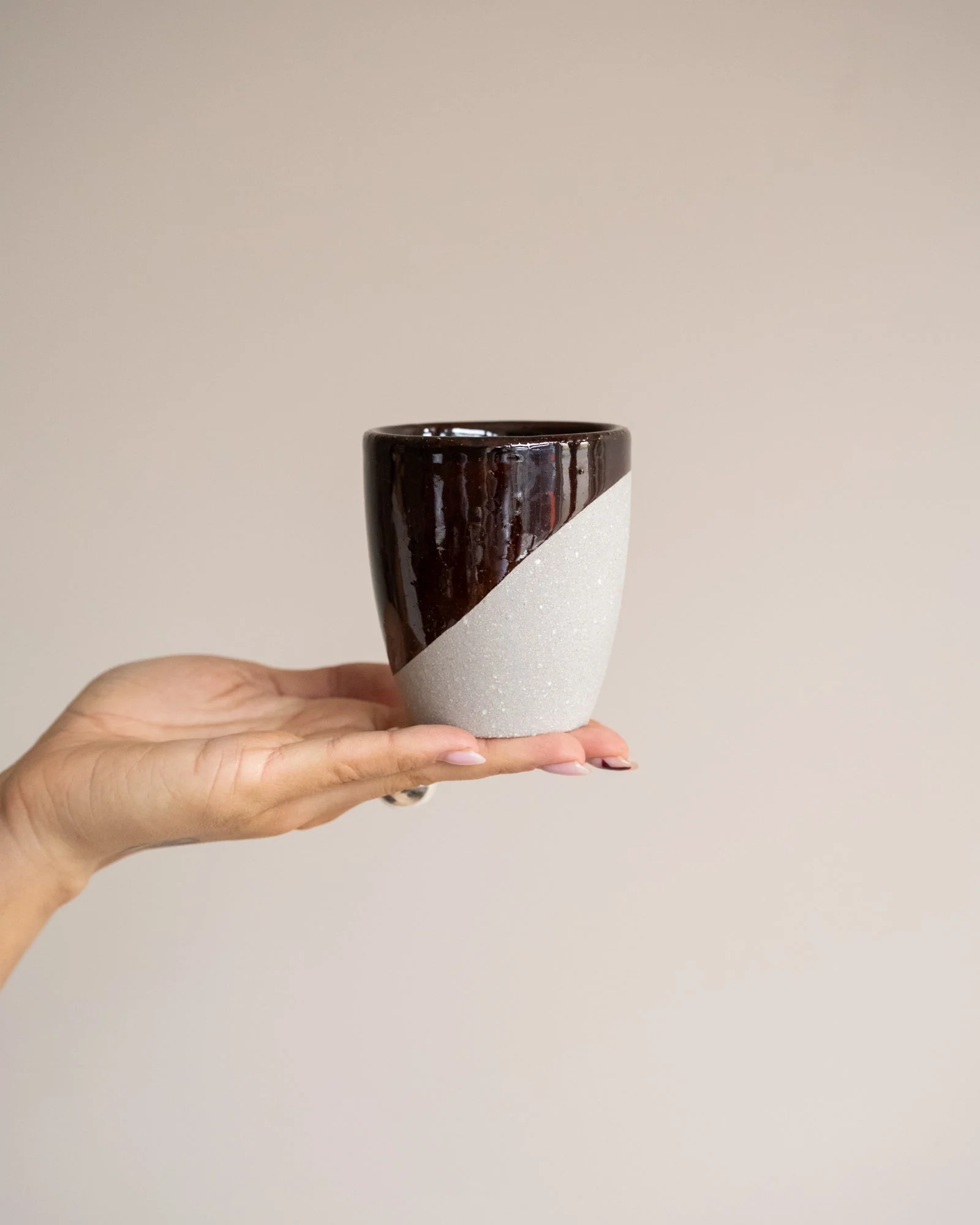 Mug Speckled Burgundy - Image 6