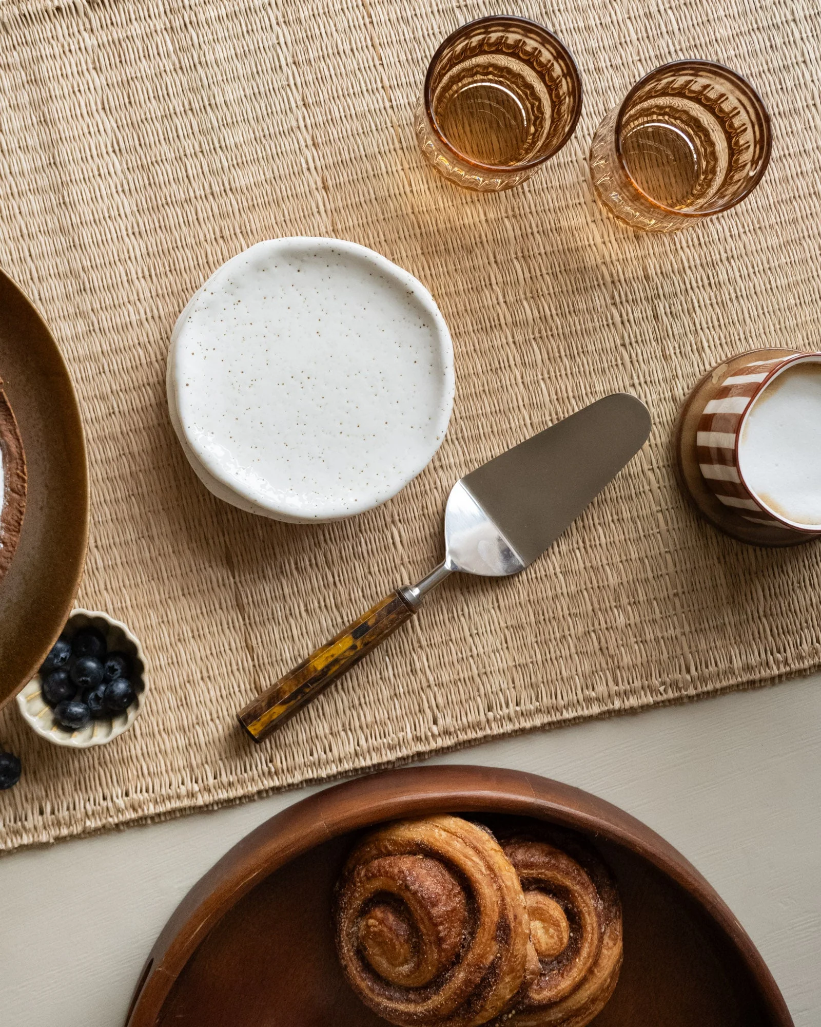 Cake Plate Vita - Image 5