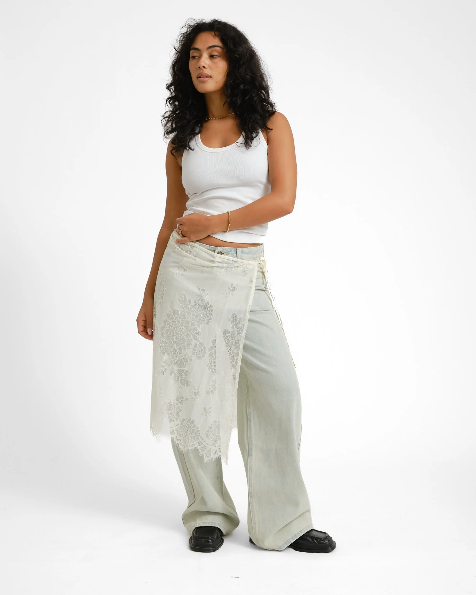Lace Apron Skirt Offwhite - Image 3