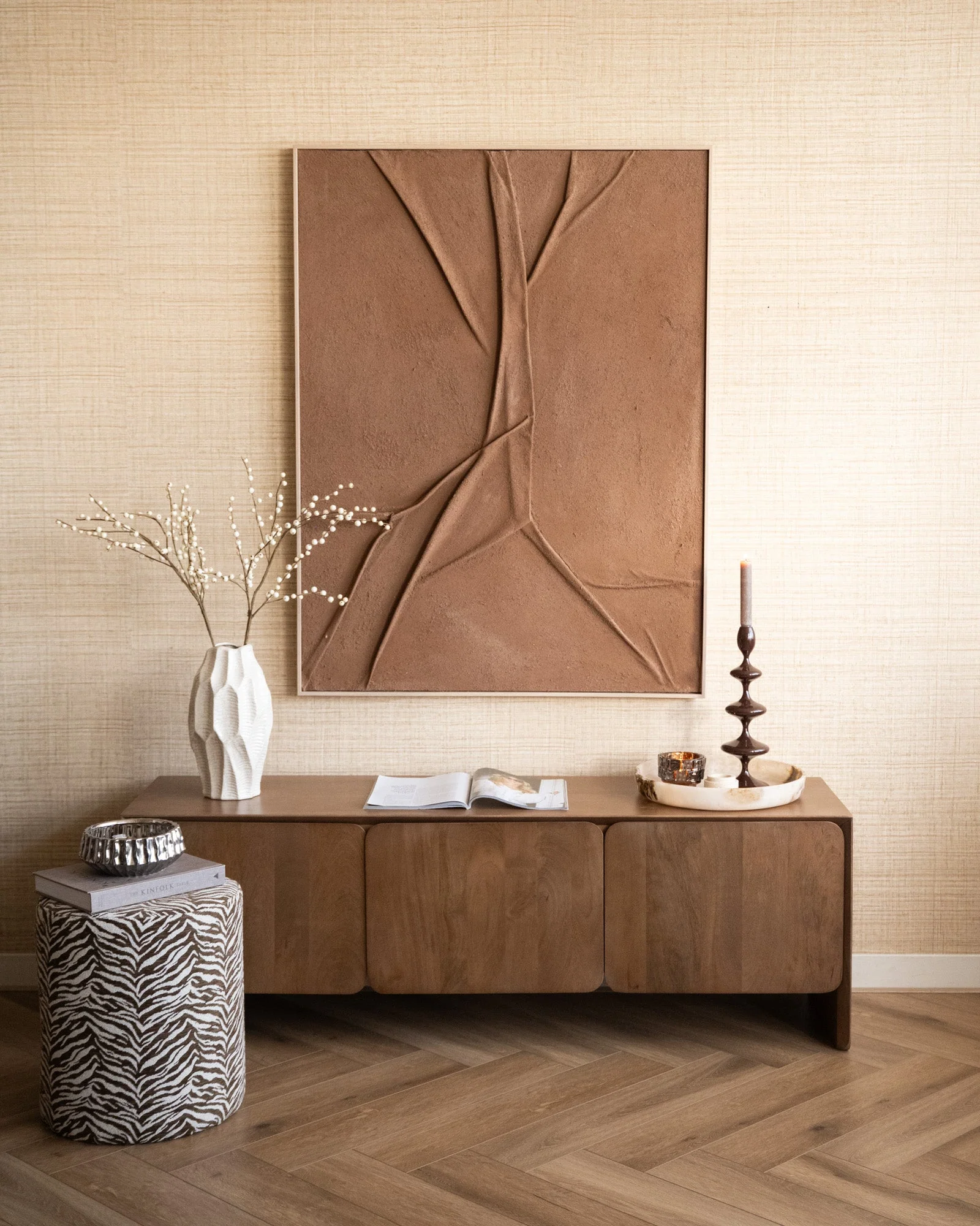 Deco Vase Leaves Beige - Image 3