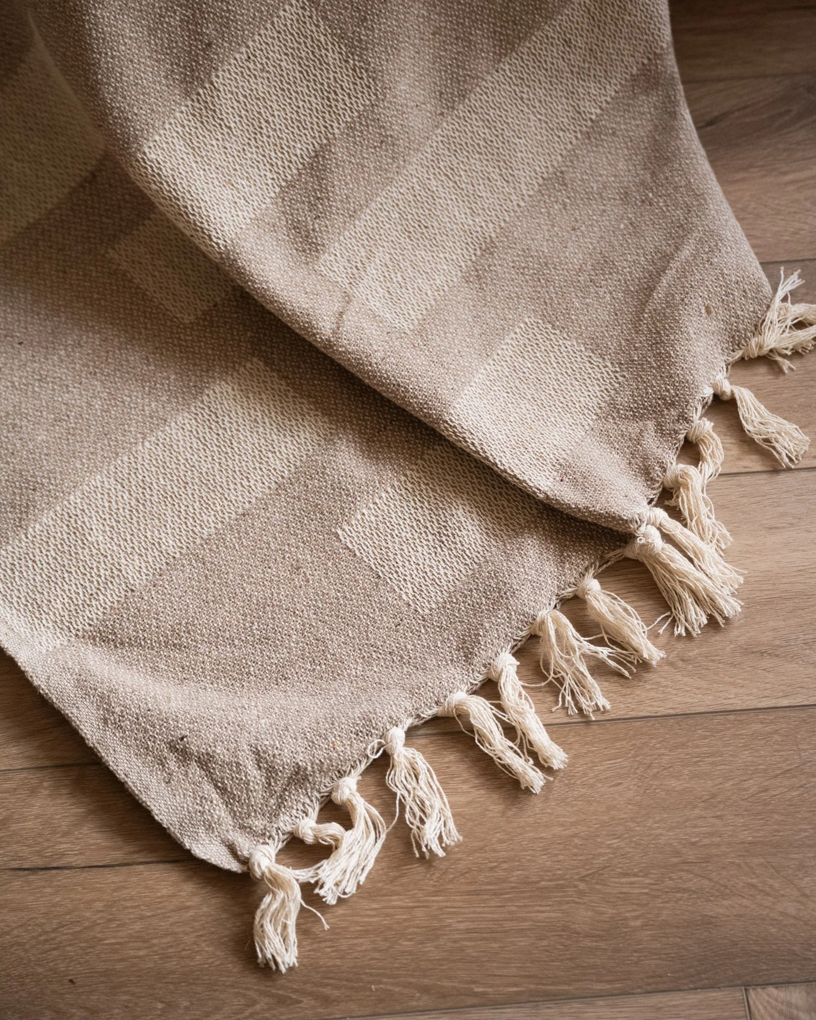Plaid Adana Taupe - Image 2
