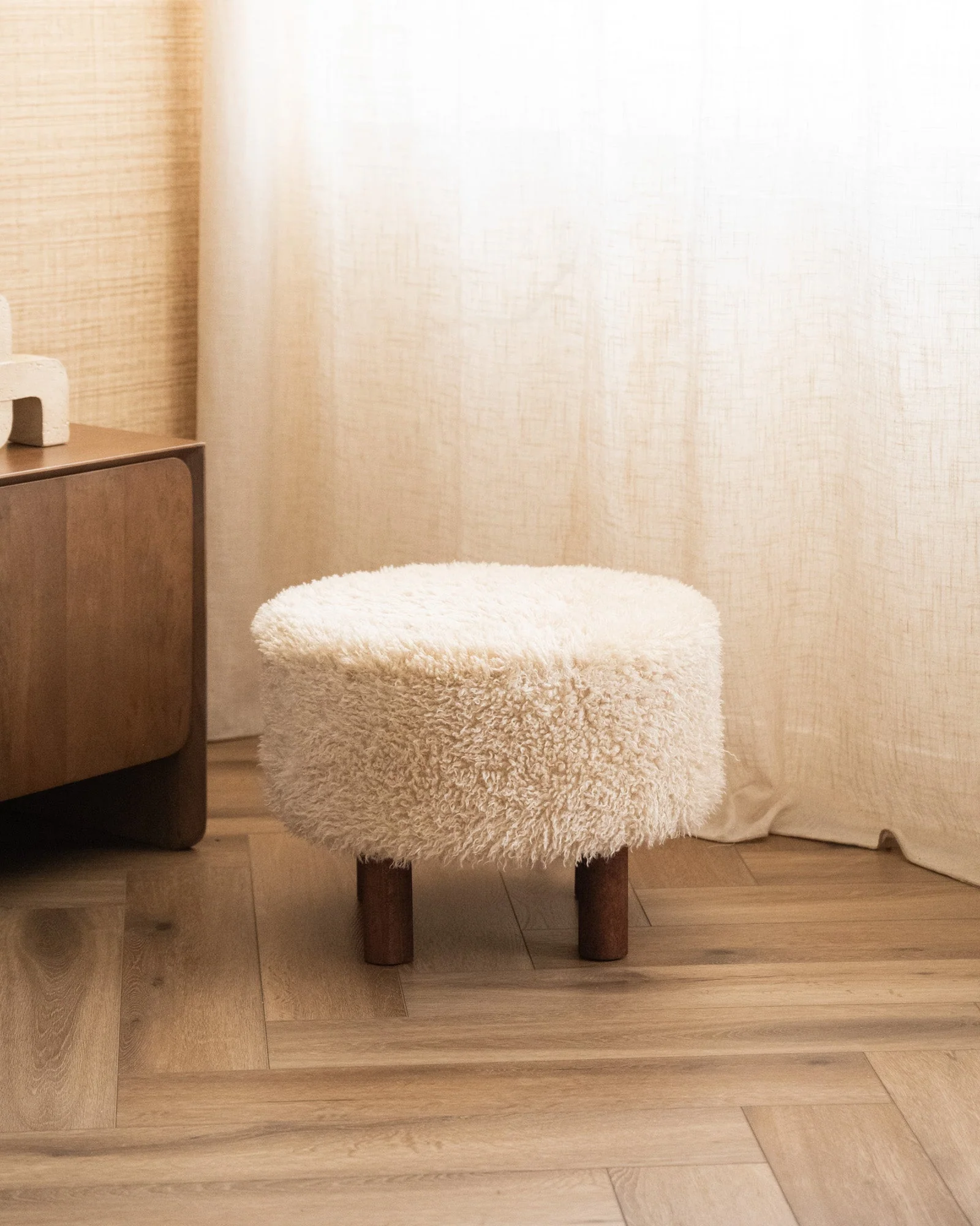 Pouf Inverness Faux Fur - Image 7