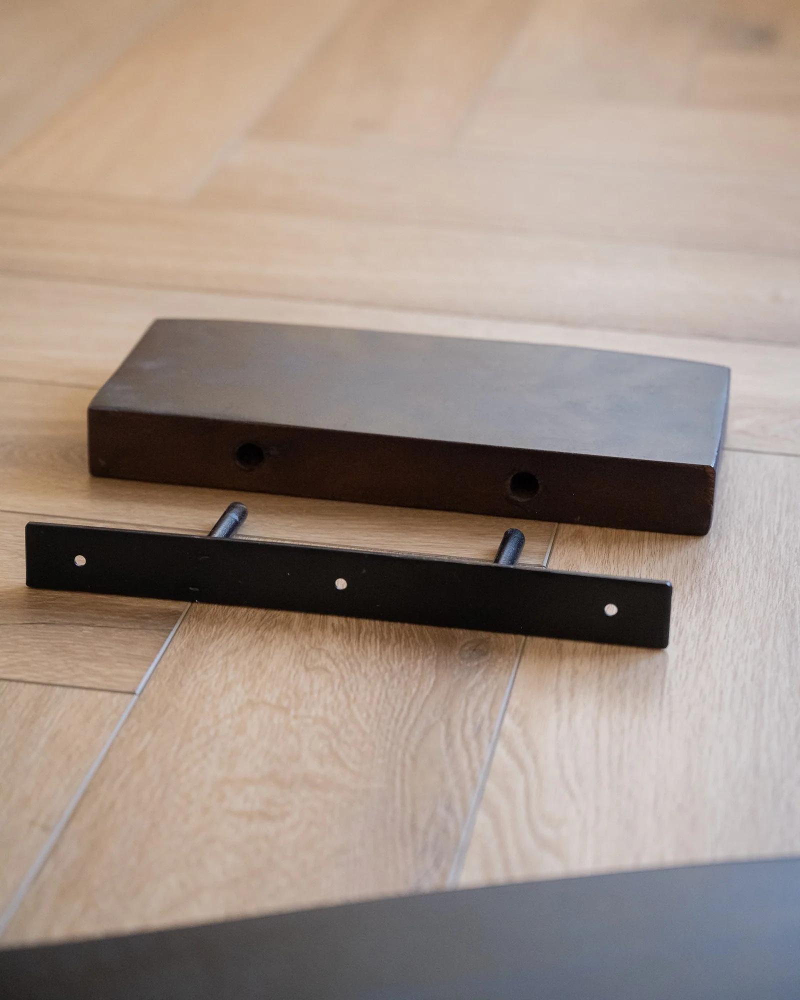 Wall Shelf Misa Dark Brown S/M - Image 4