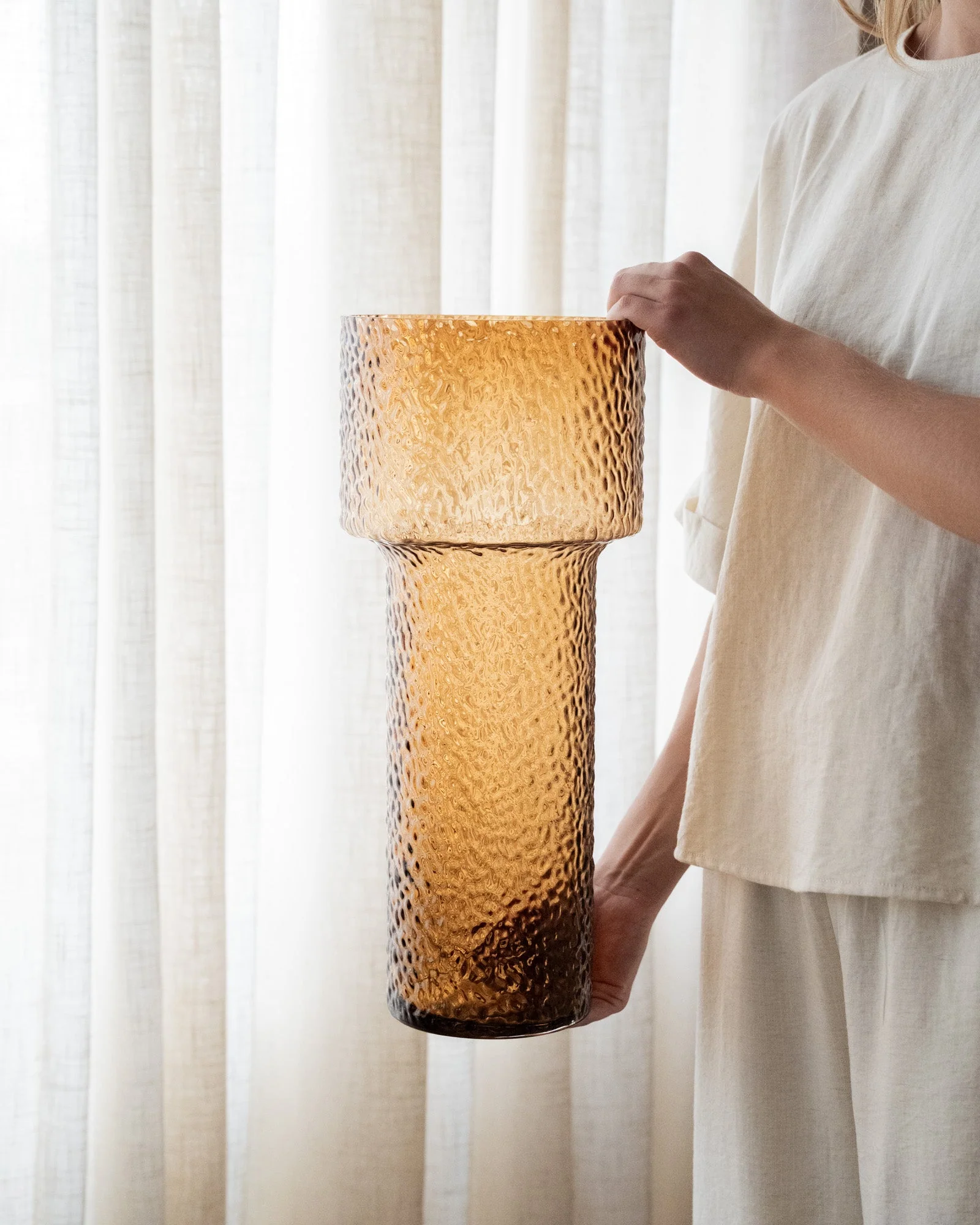 Vase Beyta Glass Amber - Image 9