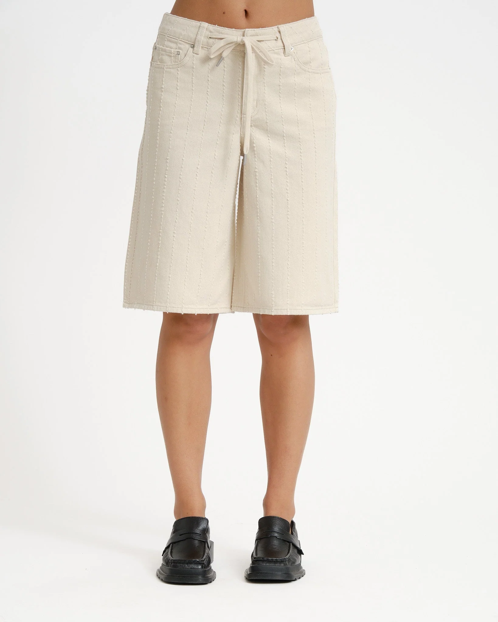 Amy Sille Wide Shorts Ecru/Needle stripe - Image 10