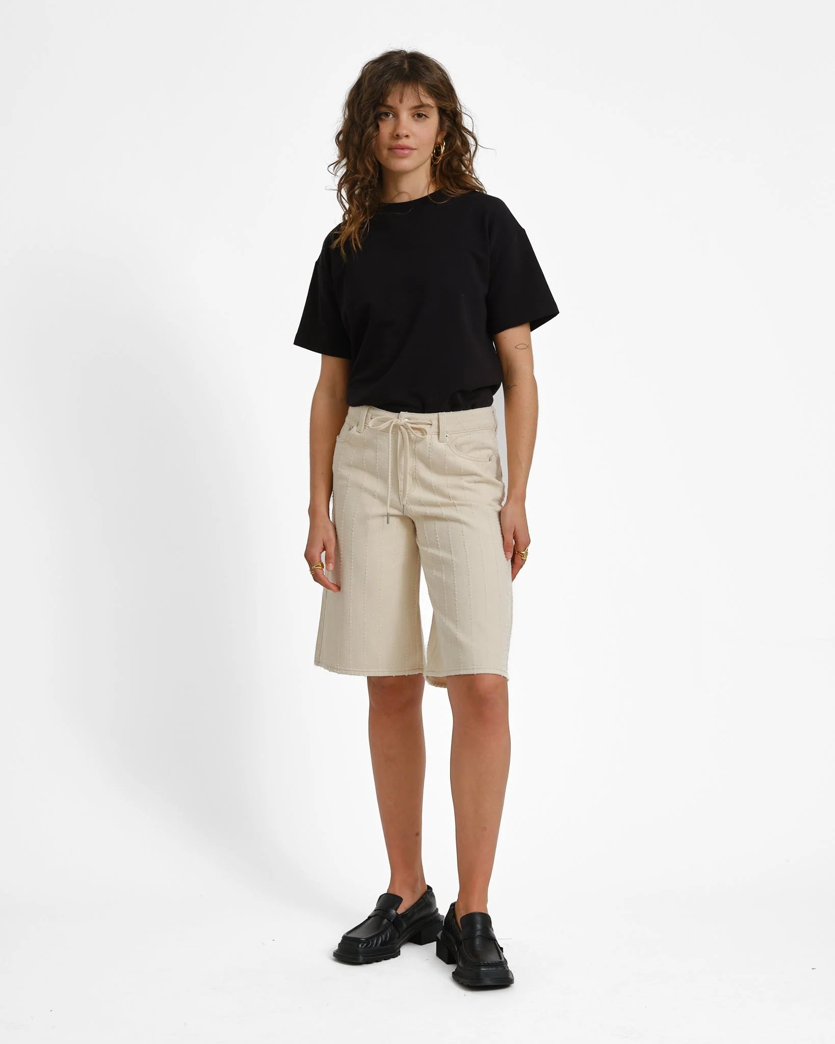 Amy Sille Wide Shorts Ecru/Needle stripe - Image 3