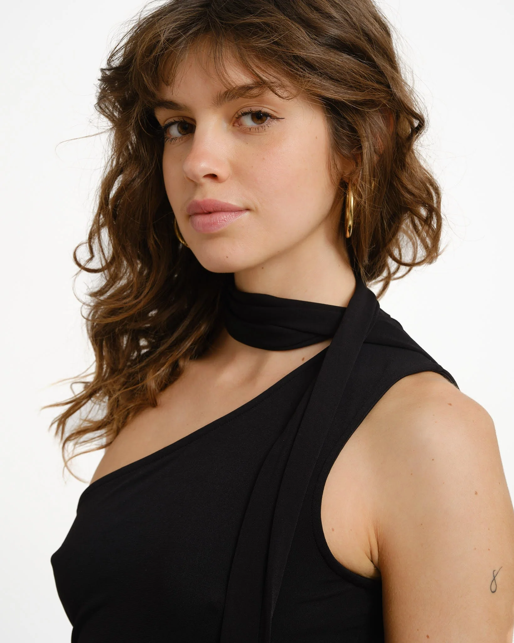 Bea One Shoulder Scarf Top Black - Image 7