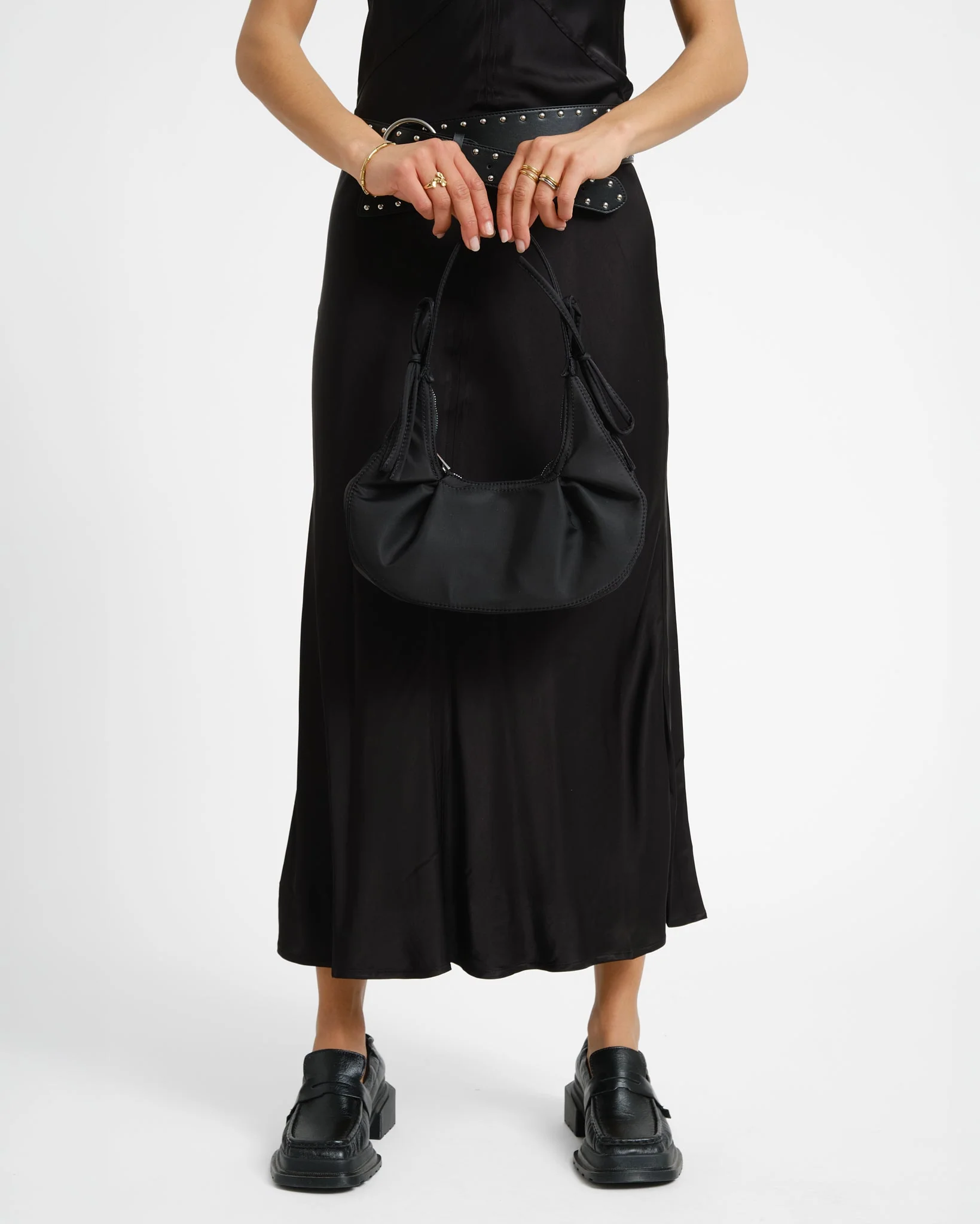 Dara Nylon Shoulder Bag Black - Image 4