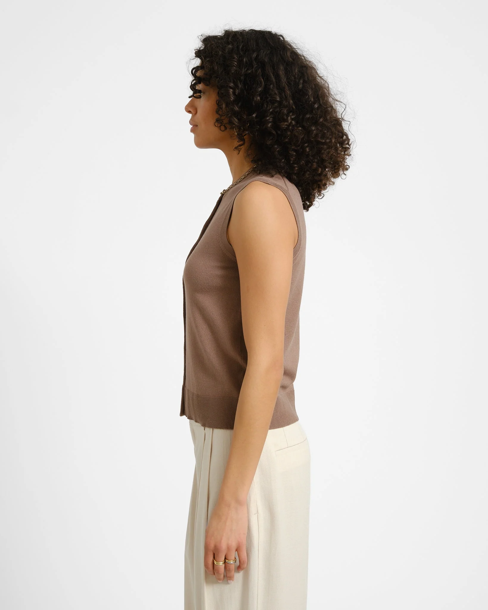Ophelia Cardigan Vest Knit Brown - Image 3
