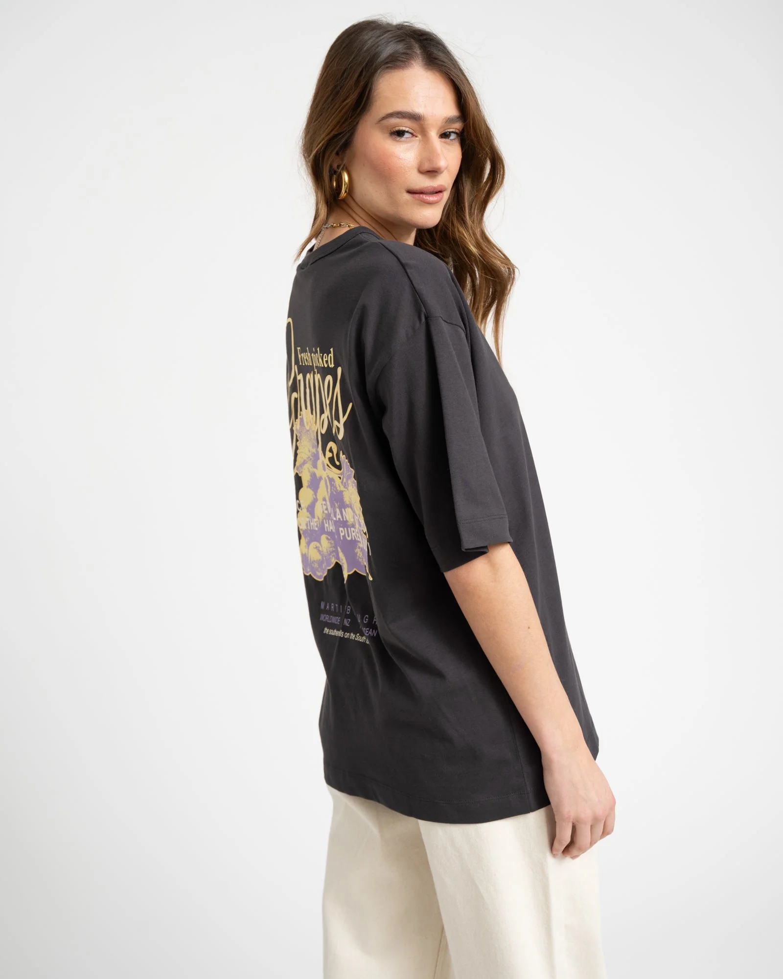 Sandra Loose Tee Grapes
