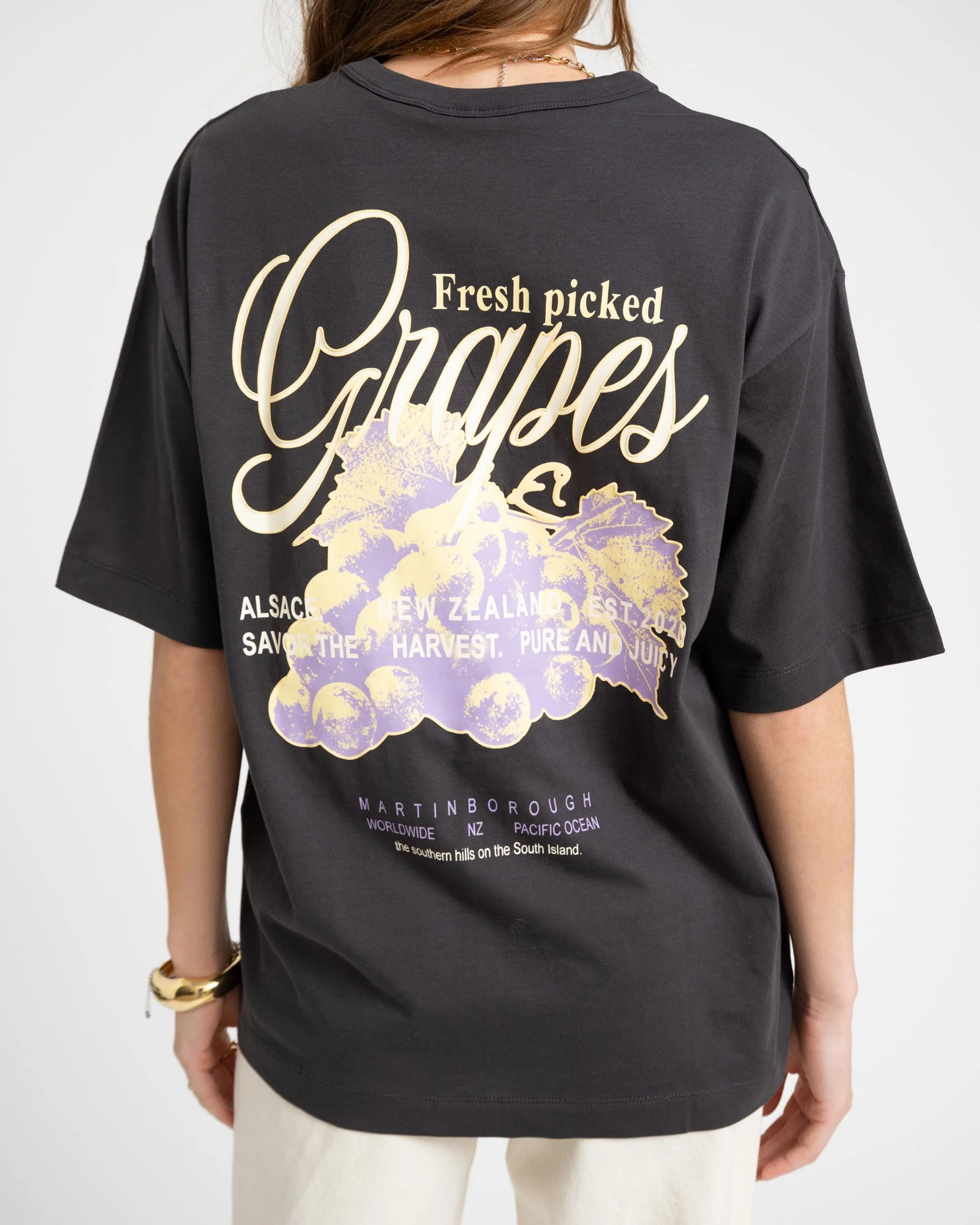 Sandra Loose Tee Grapes - Image 5