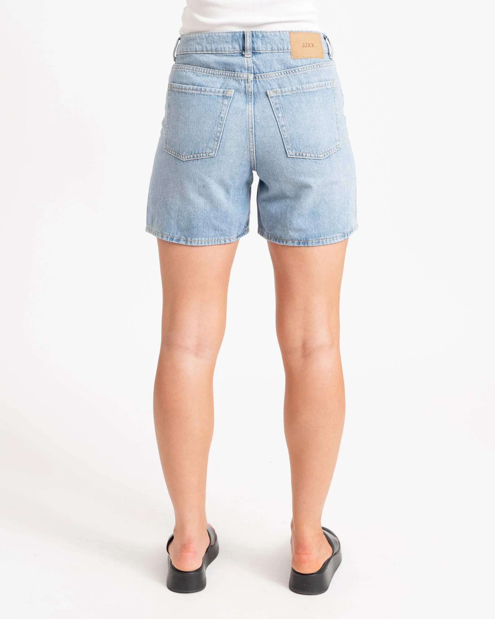 Seville Shorts Medium Blue Denim - Image 4