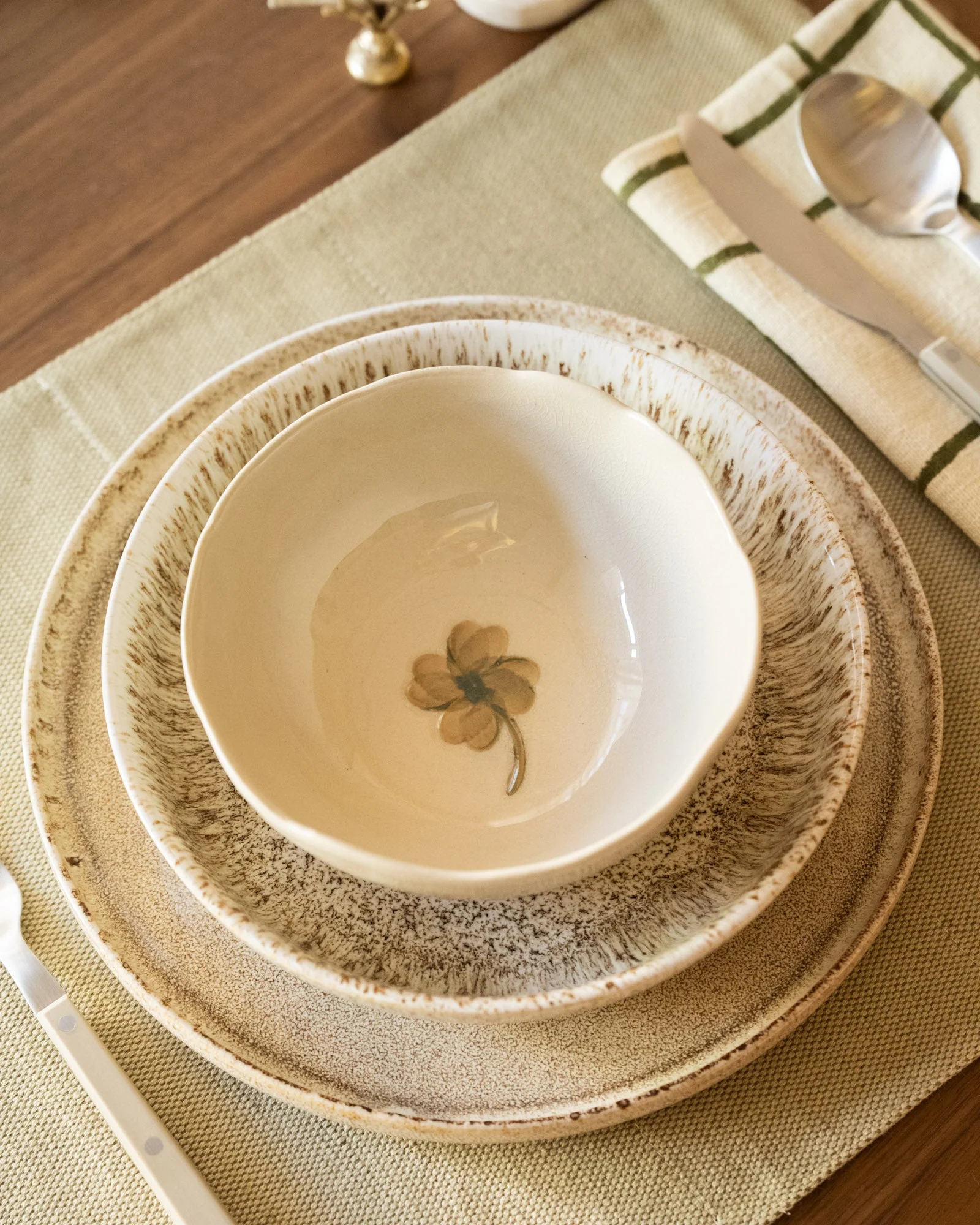 Handmade Bowl Lucky Clover Ceramic - Image 2