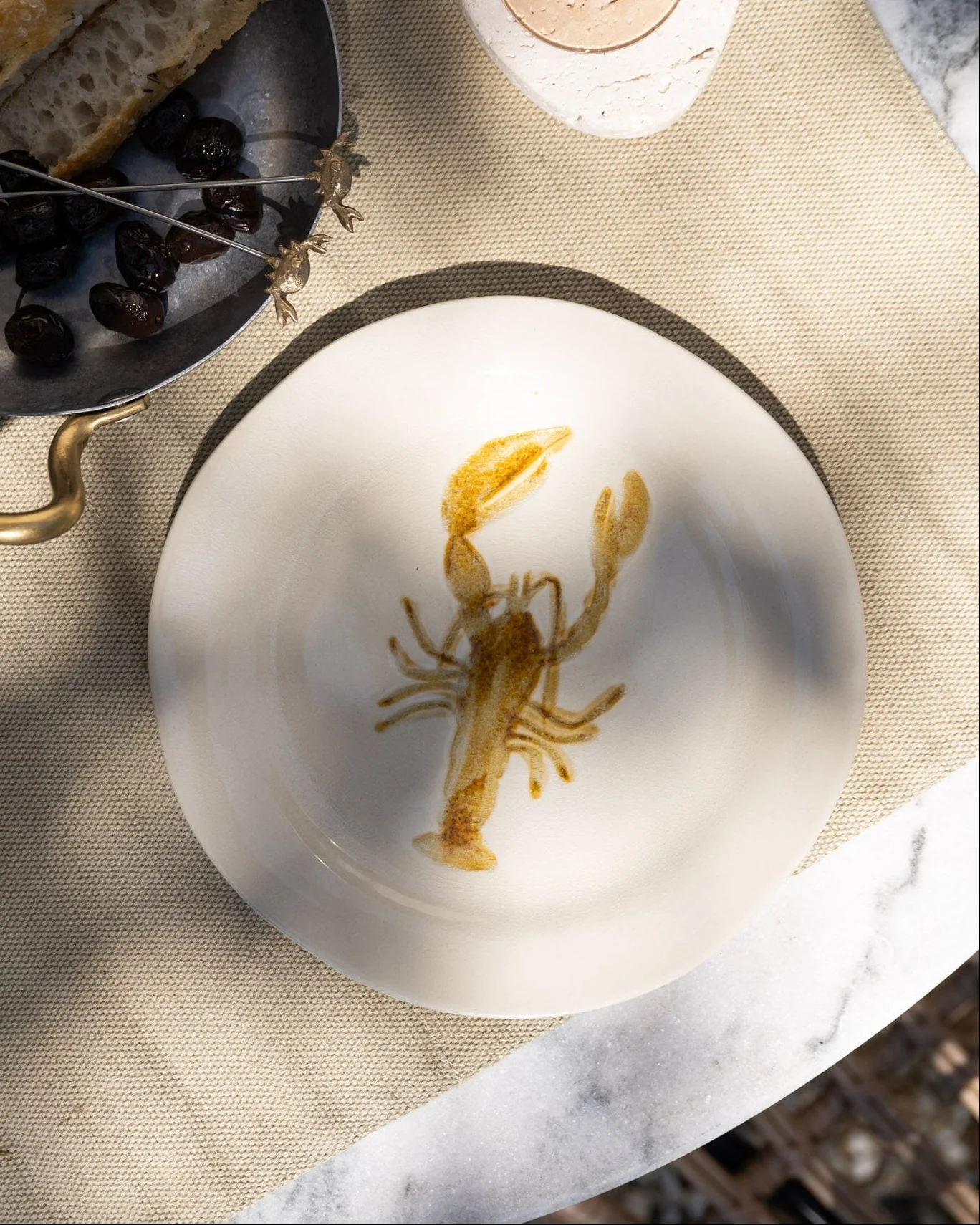 Large Plate Lobster Ceramic - Image 3