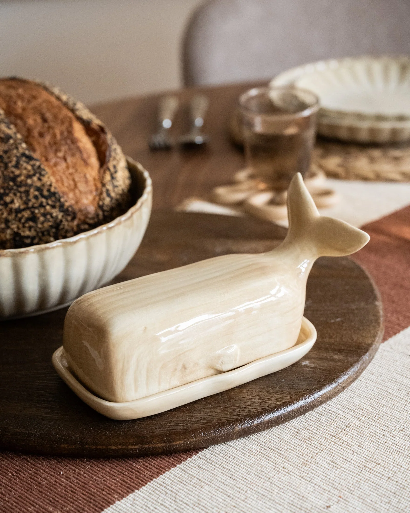 Butter Dish Whale Beige - Image 3