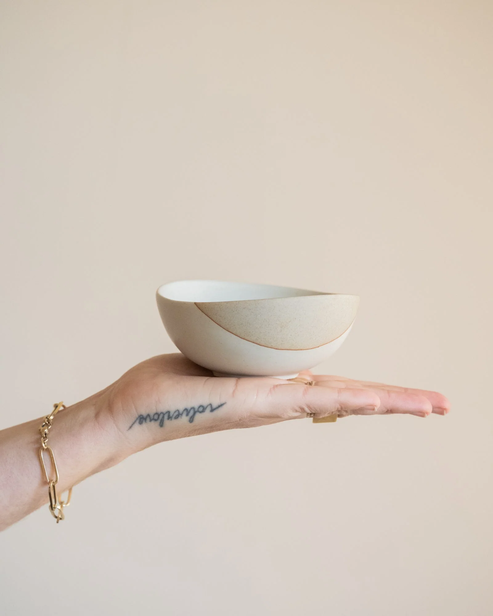 Small Bowl Nikki Beige - Image 3