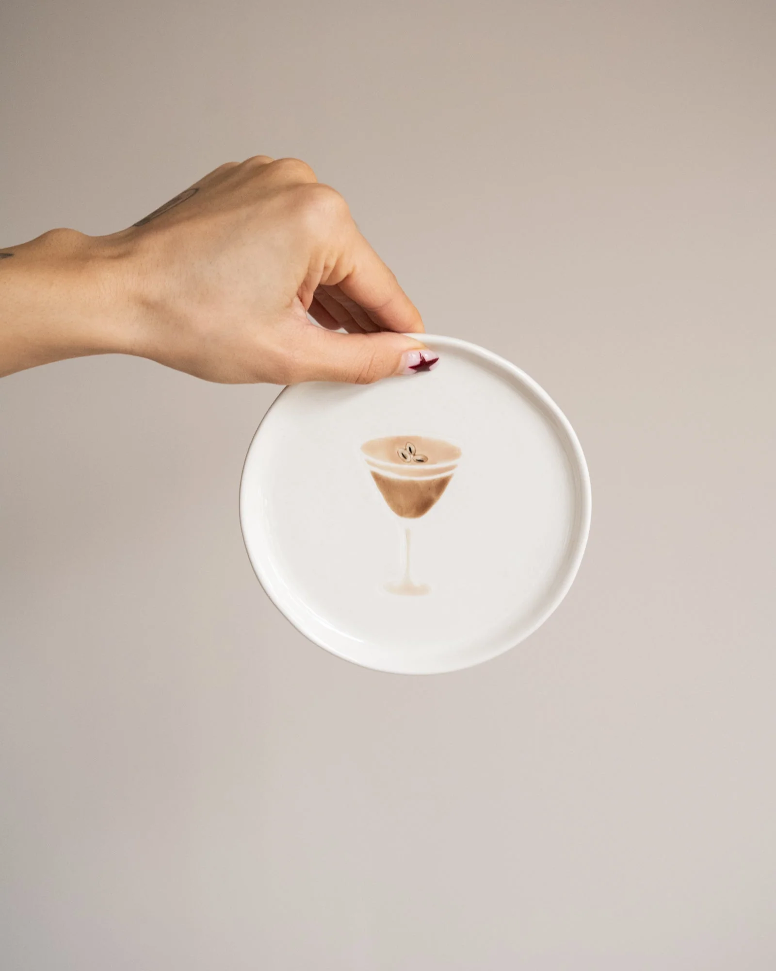 Cake Plate Espresso Martini - Image 4
