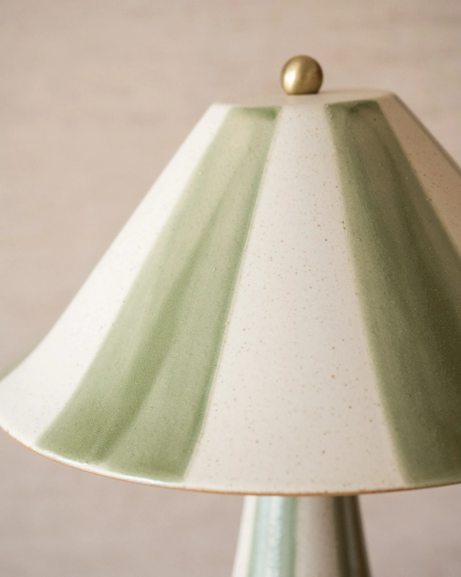 Table Lamp Lino Ceramic Stripes Green - Image 5