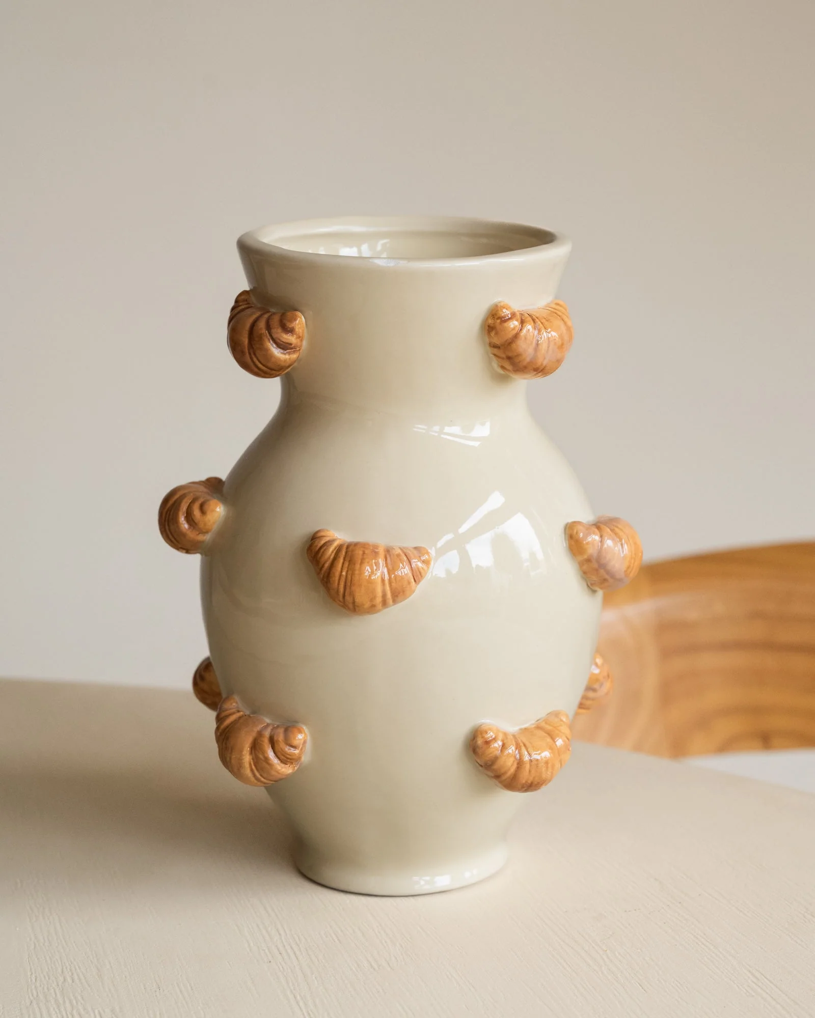 Deco Vaas Croissant Dolomite - Image 4