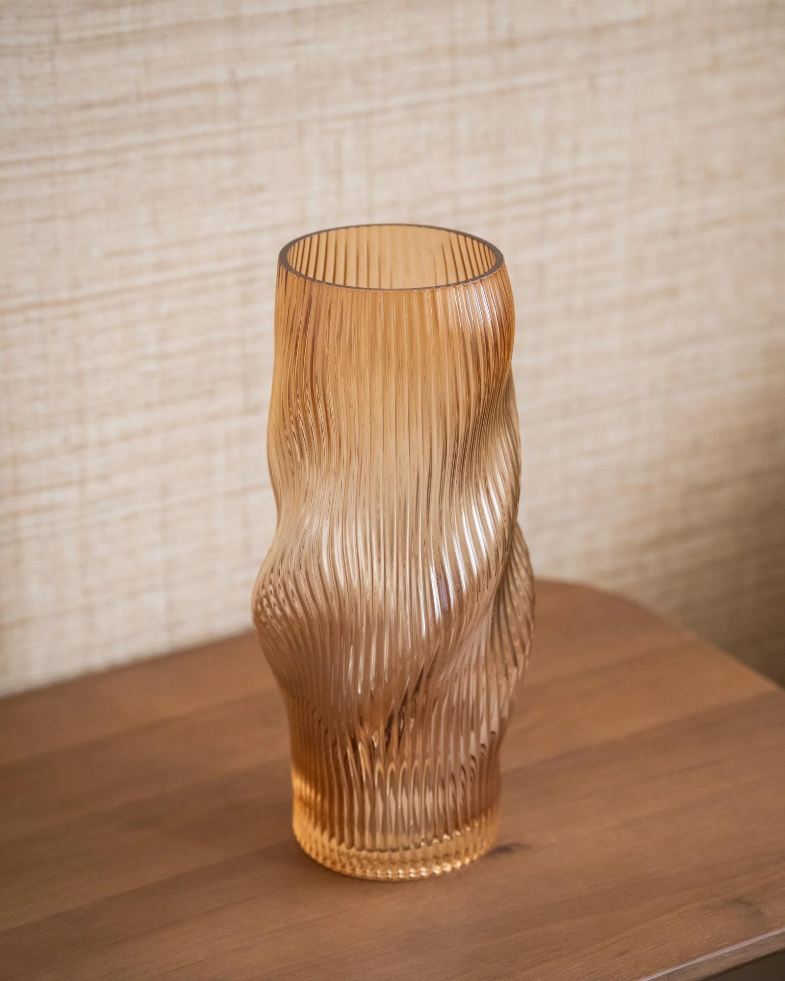 Vaas Glass Clear Brown - Image 6