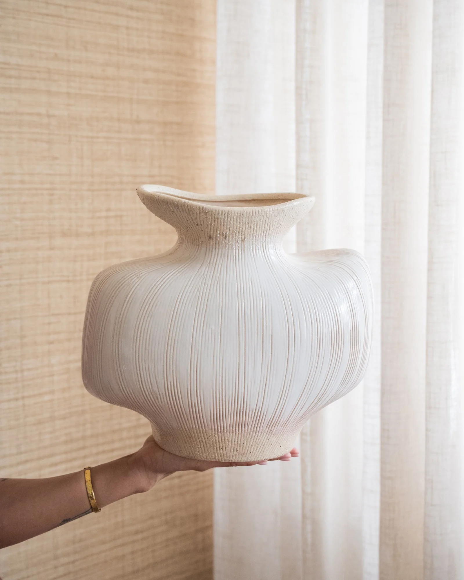 Large Deco Vaas Holly Beige - Image 3
