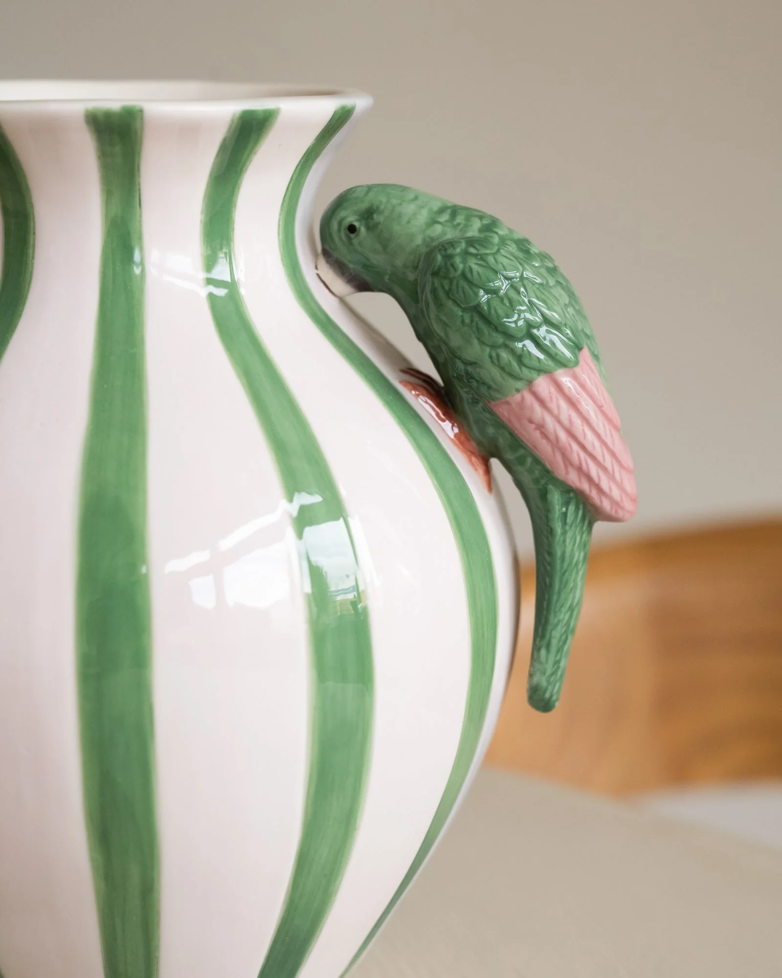 Deco Vaas Striped Green Birds - Image 3