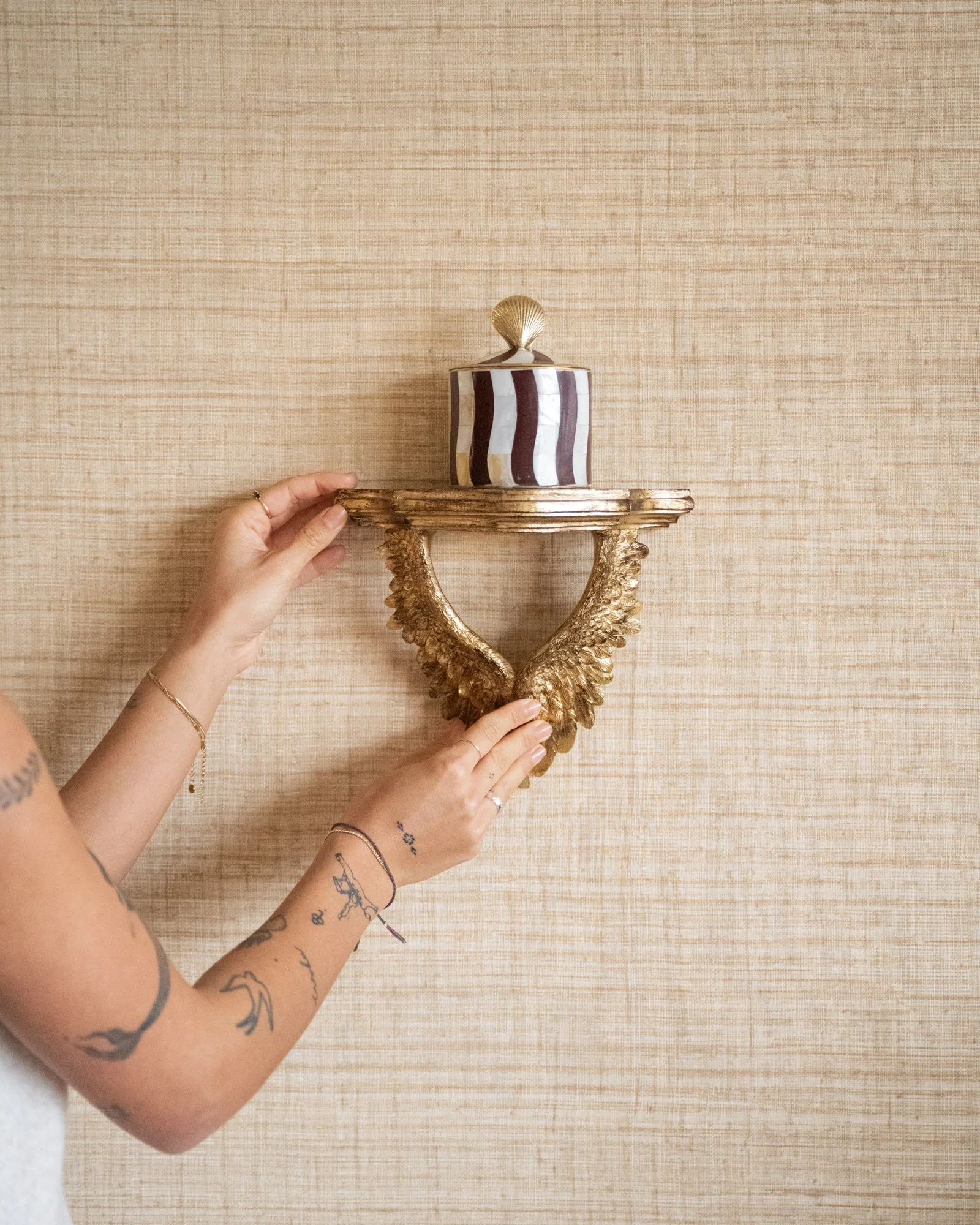 Wall Shelf Wings Goud - Image 4