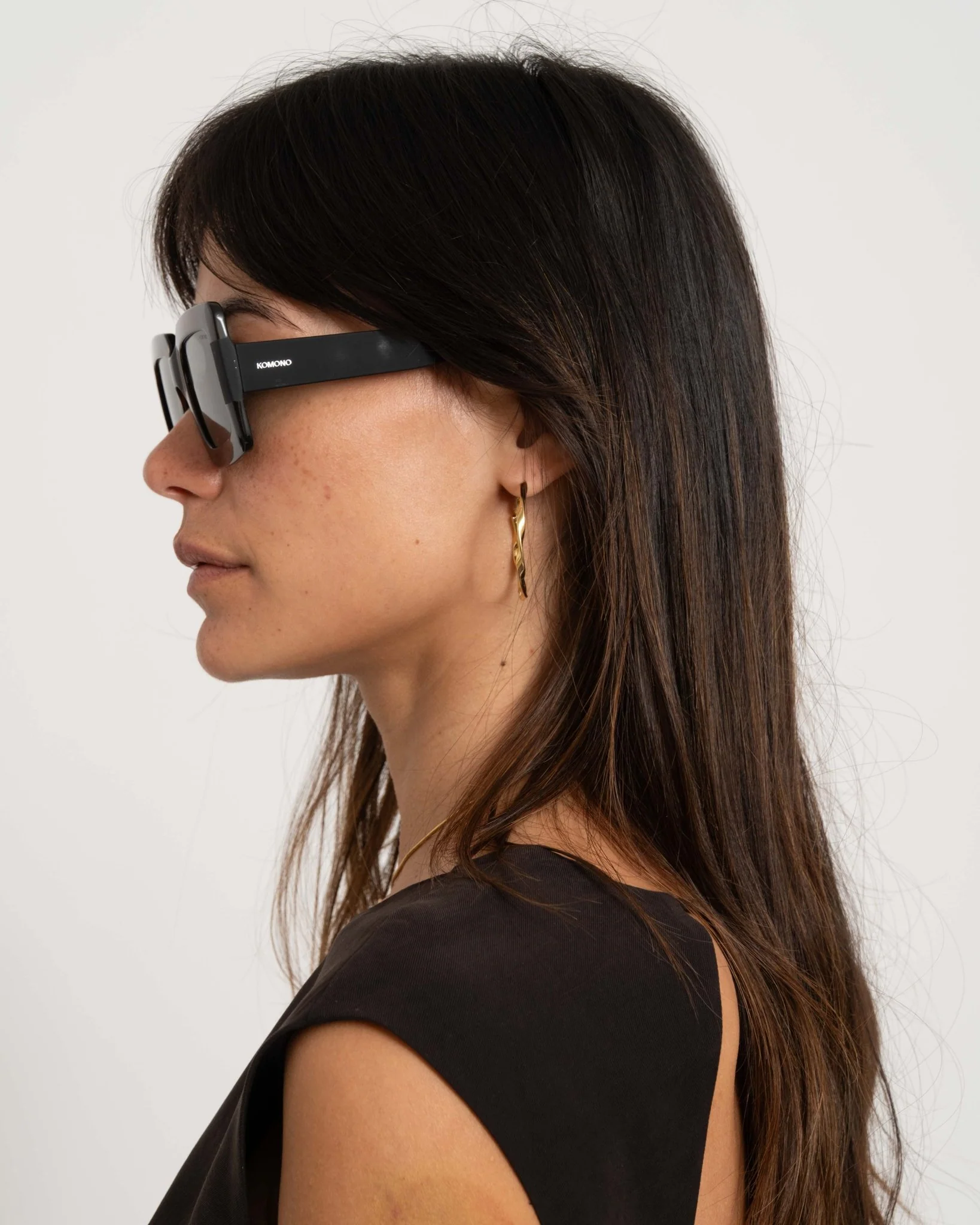 Komono Zonnebril Lana Bronze Carbon Brown - Image 5