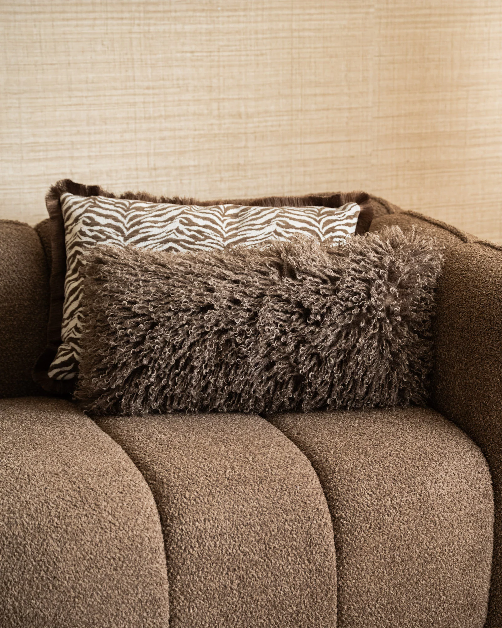 Cushion Bubion Furry Brown